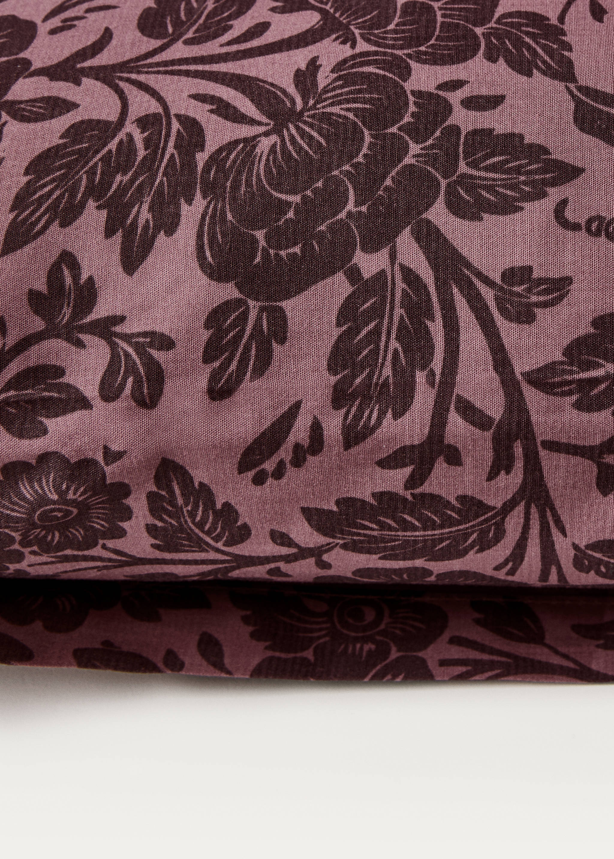 Two cotton percale two-tone floral-print pillowcases 50x75 cm - Details of the article 2