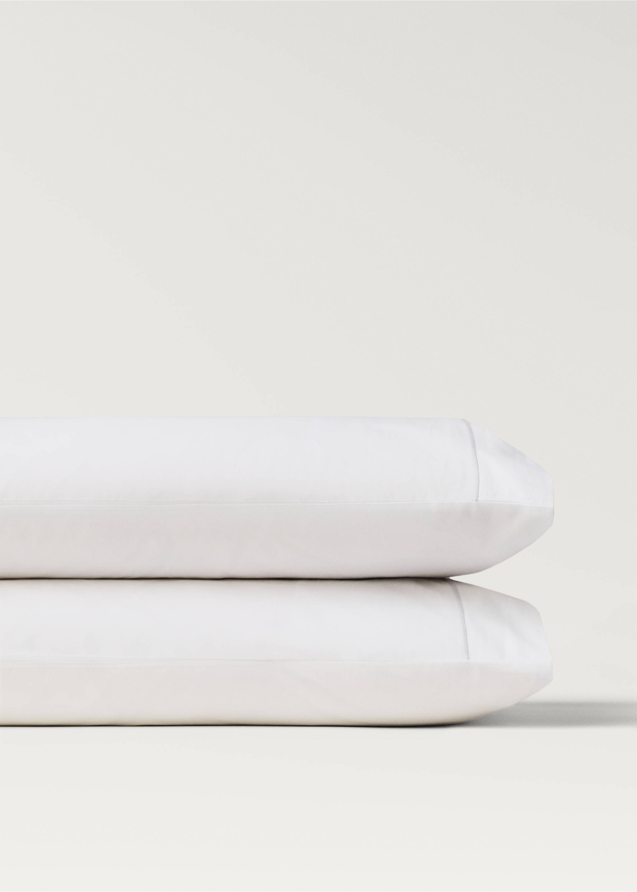 Two cotton percale pillowcases with scalloped detail 50x75 cm - Details of the article 1, Grey. Ref: 87012953-00.