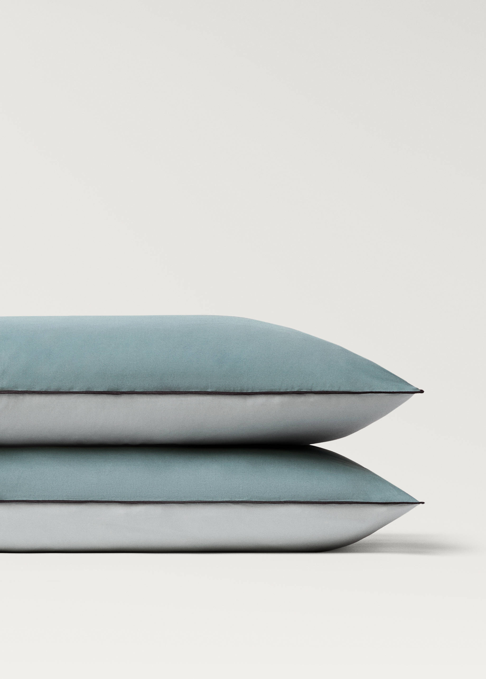 Two cotton percale reversible pillowcases 50x75 cm - Details of the article 2