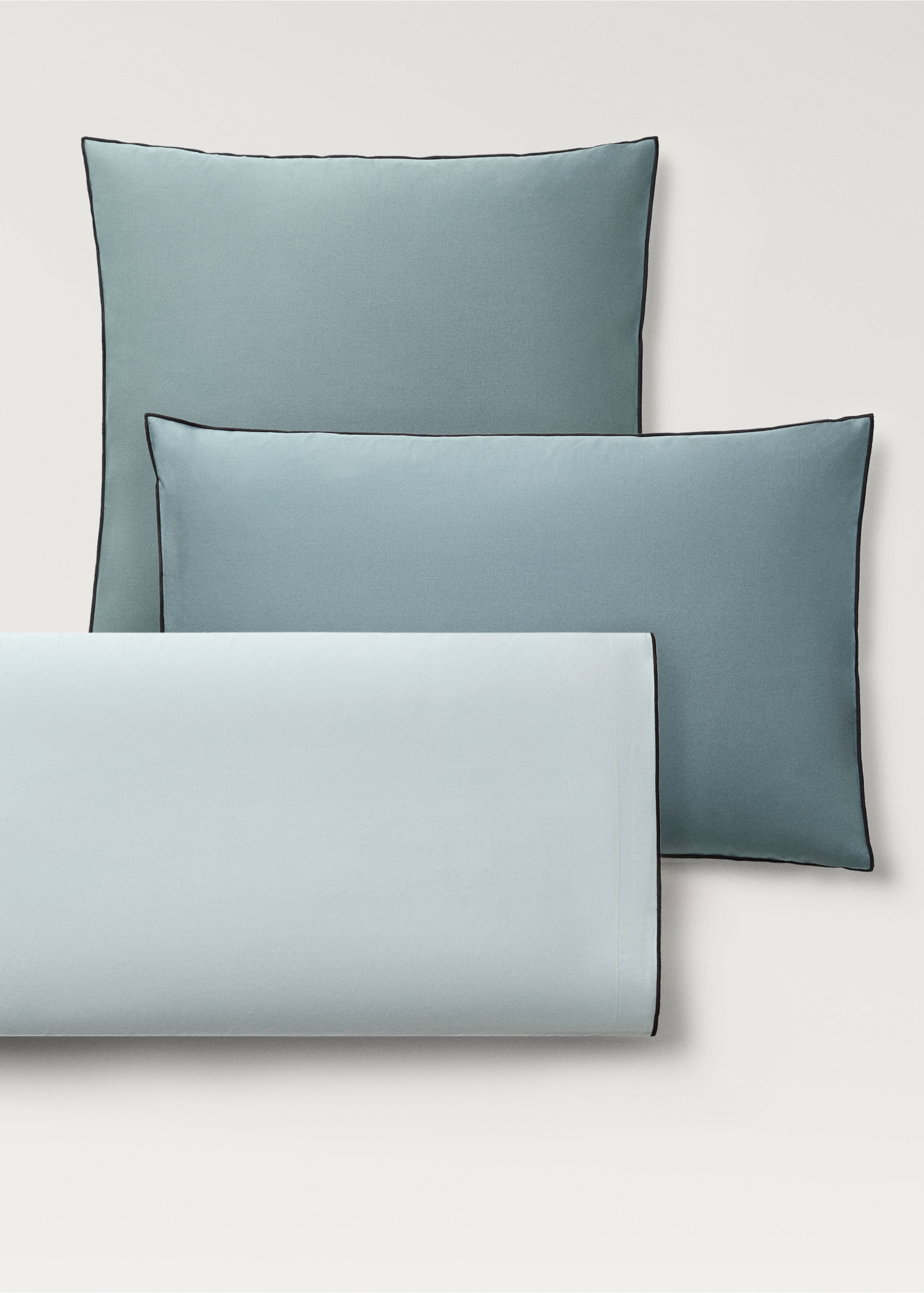 Two cotton percale reversible pillowcases 50x75 cm - Details of the article 5, Green. Ref: 87012956-00.