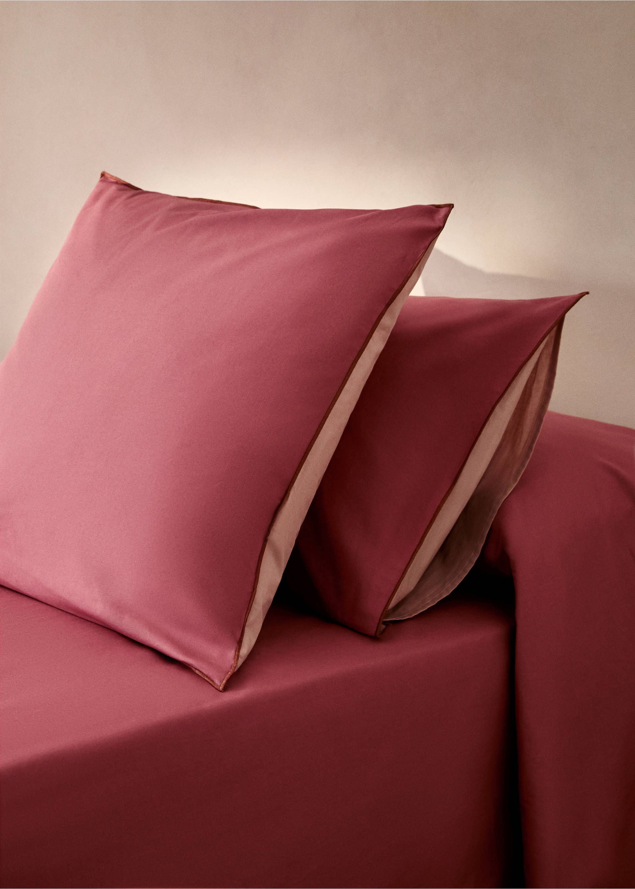Two cotton percale reversible pillowcases 50x75 cm - General plane, Pink. Ref: 87012956-00.
