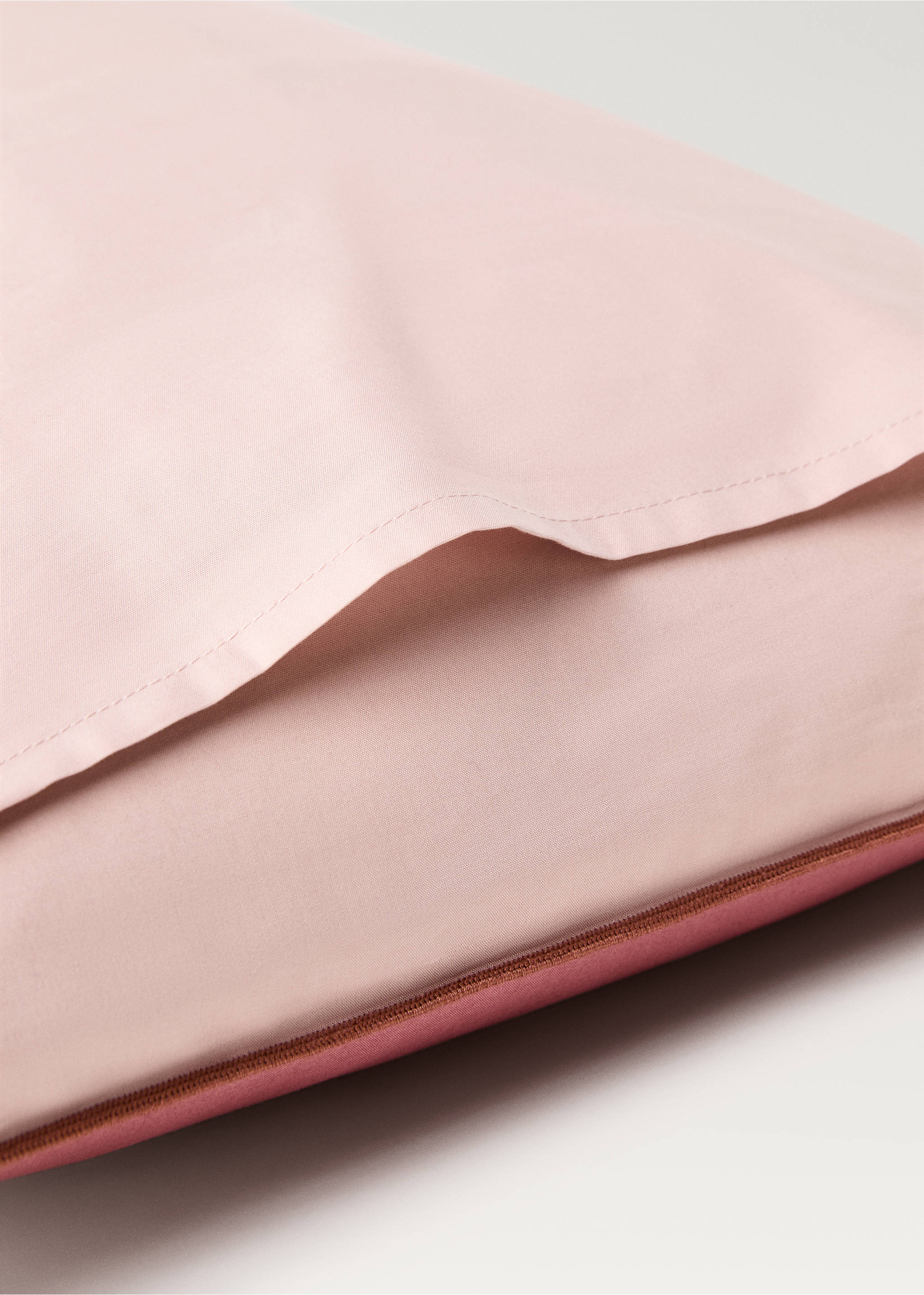 Two cotton percale reversible pillowcases 50x75 cm - Details of the article 3, Pink. Ref: 87012956-00.