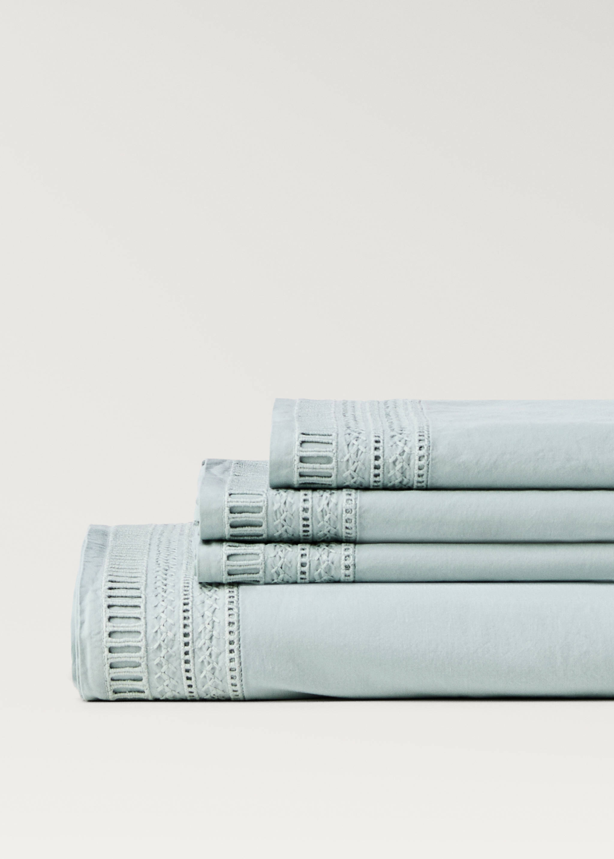 Oberlaken mit Stickerei für 90 cm Bett - Detail des Artikels 2