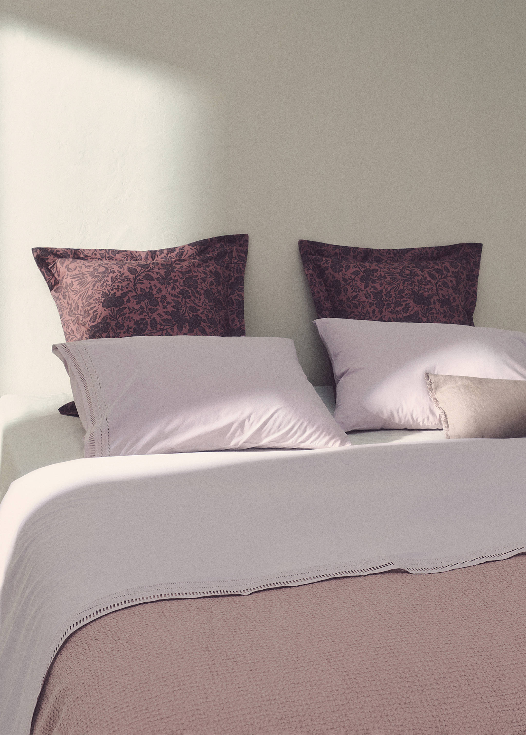 Hímzett szélű felsőlepedő 150/160 cm-es ágyhoz - Általános sík