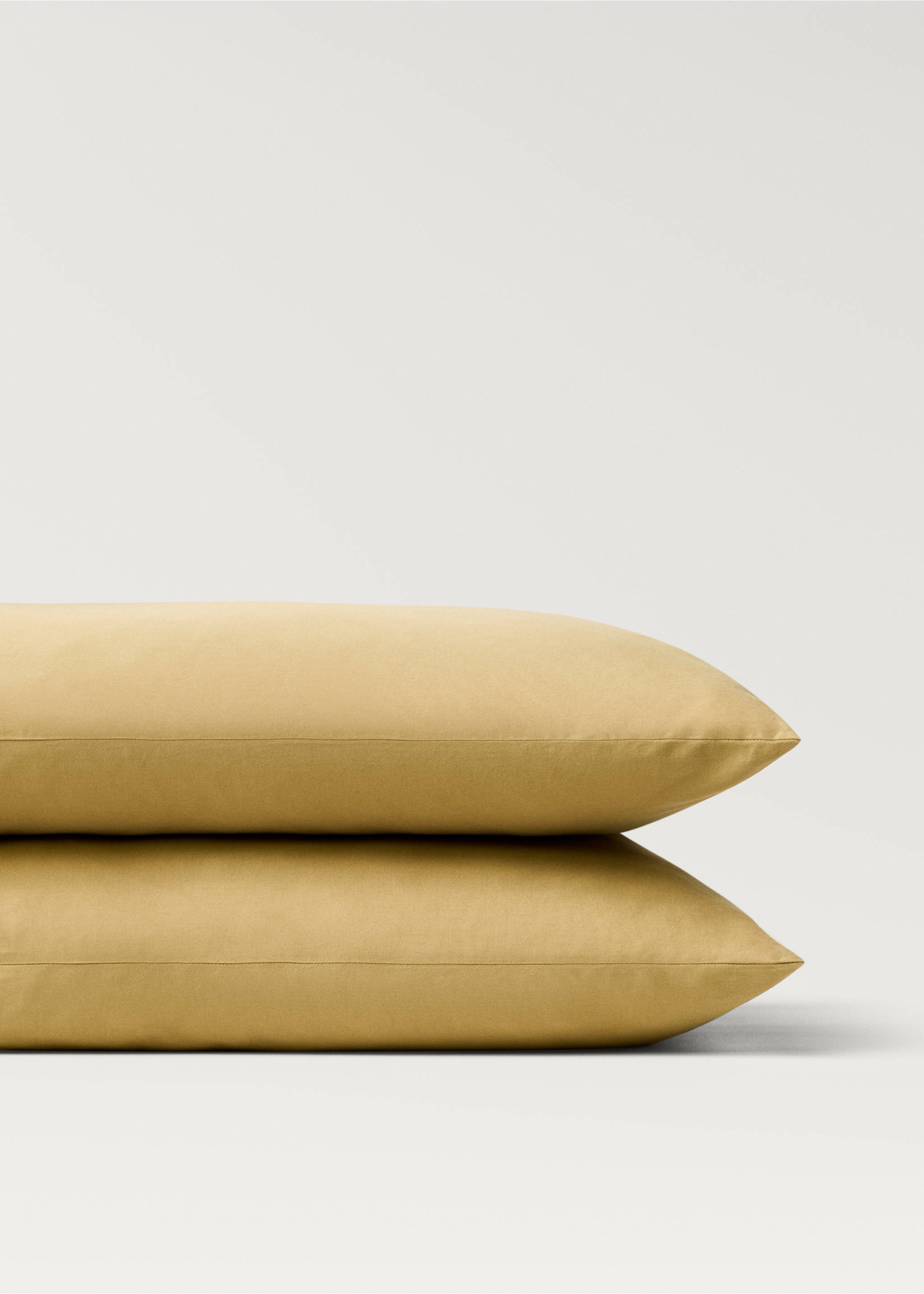 Két mosott szatén pamut párnahuzat dupla varrással, 50x75 cm - A termék adatai 3, Okker. Ref: 87013027-00.