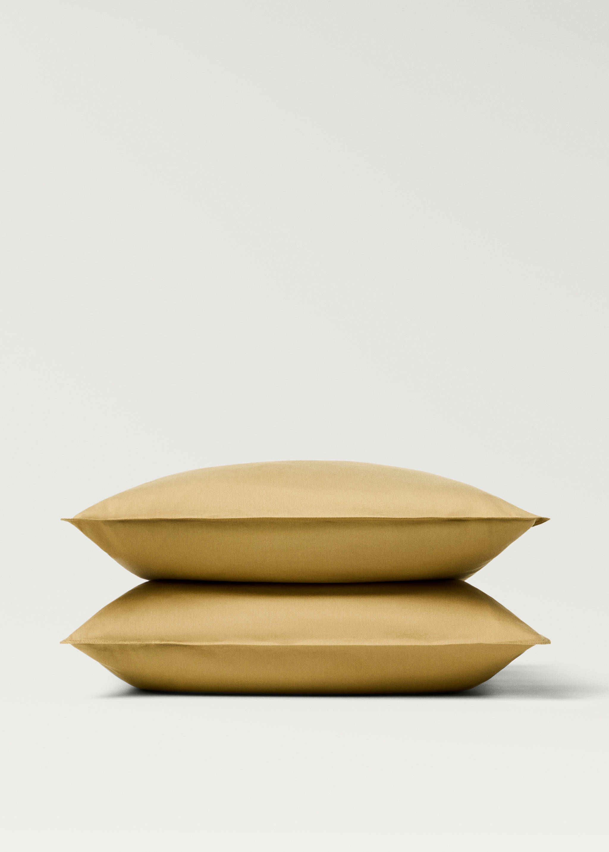Two washed cotton satin pillowcases with double stitching 60x60 cm - Details of the article 3