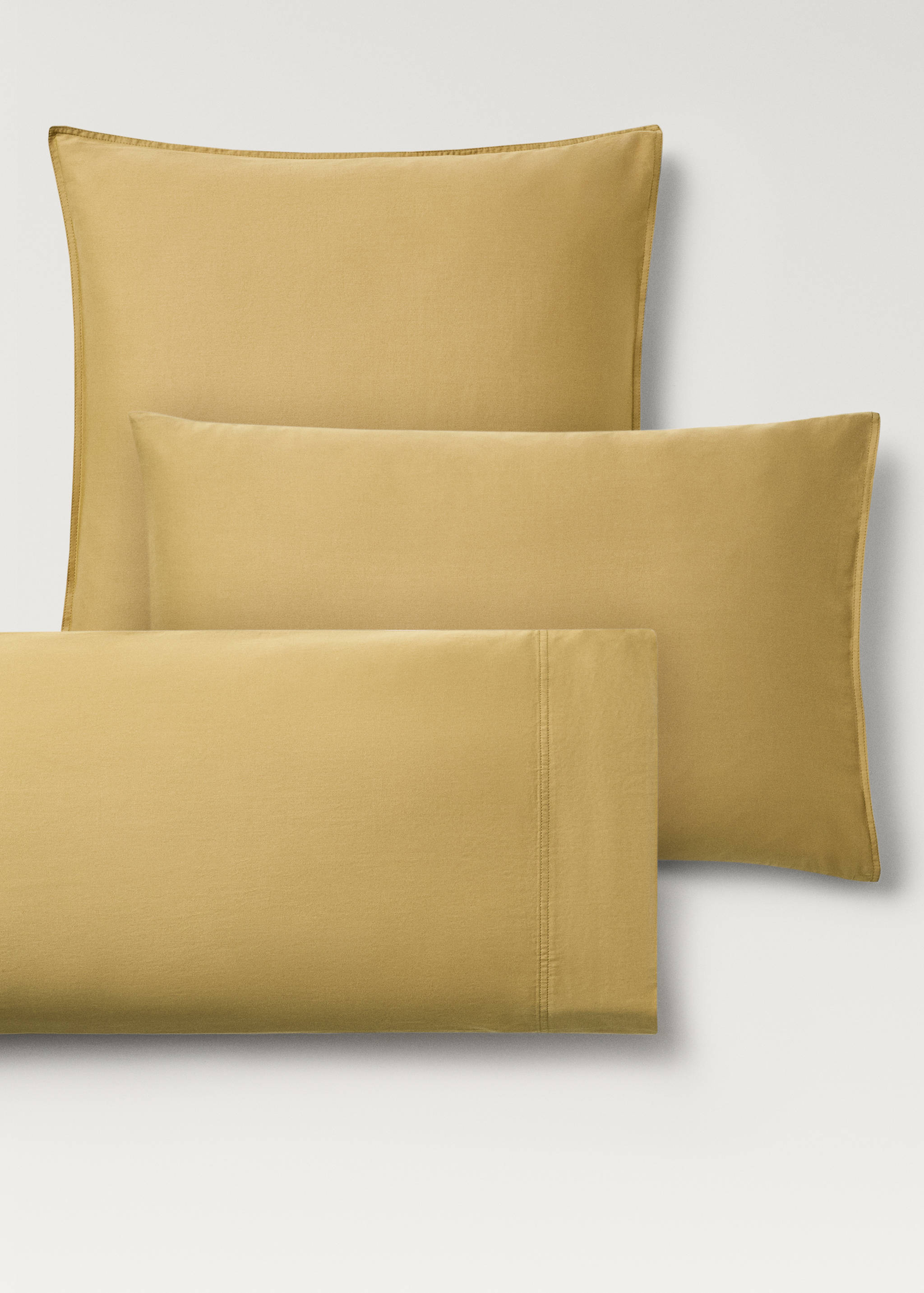 Two washed cotton satin pillowcases with double stitching 60x60 cm - Details of the article 4