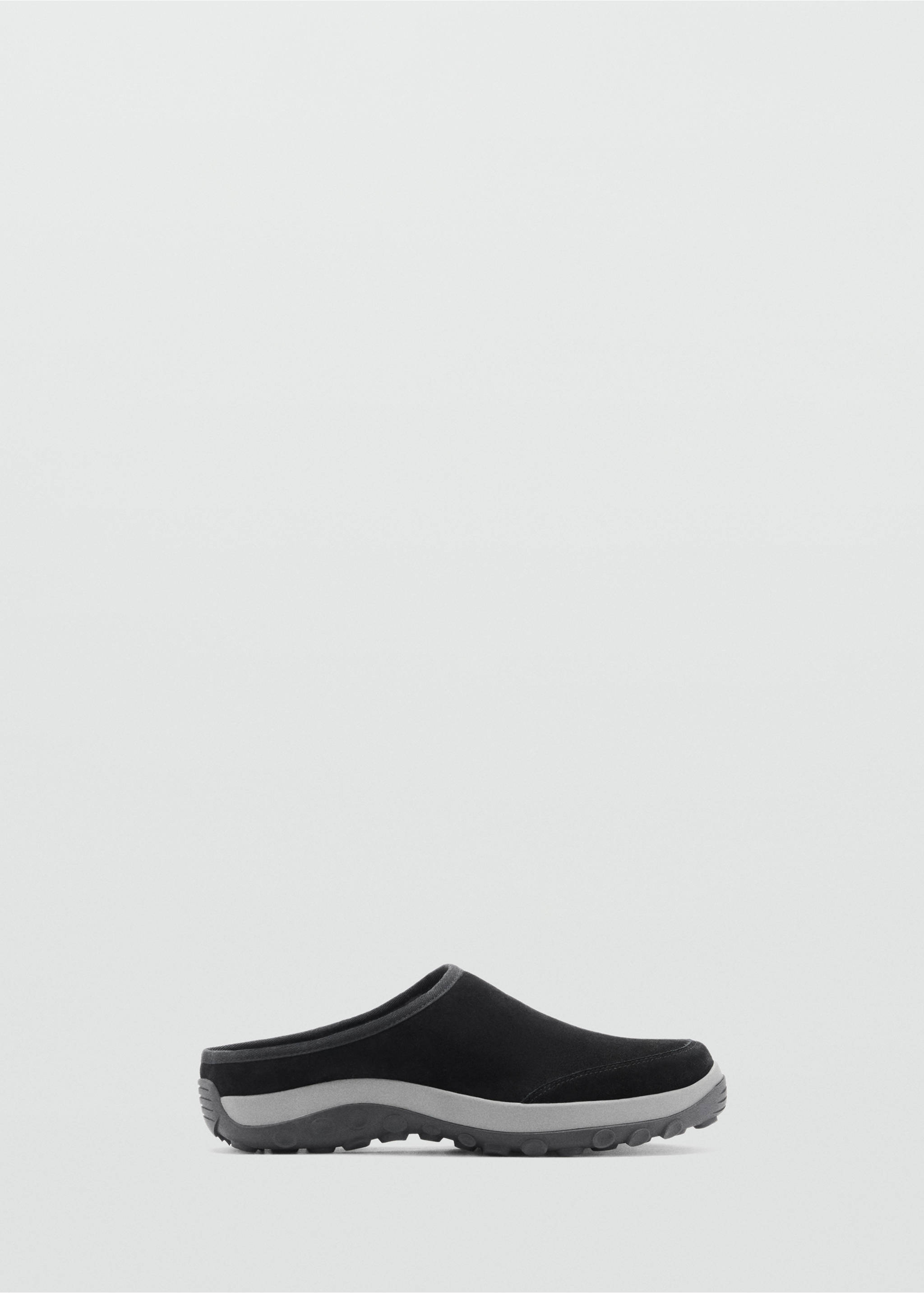 Leather clogs with track sole - Article without model, Black. Ref: 87013275-00.