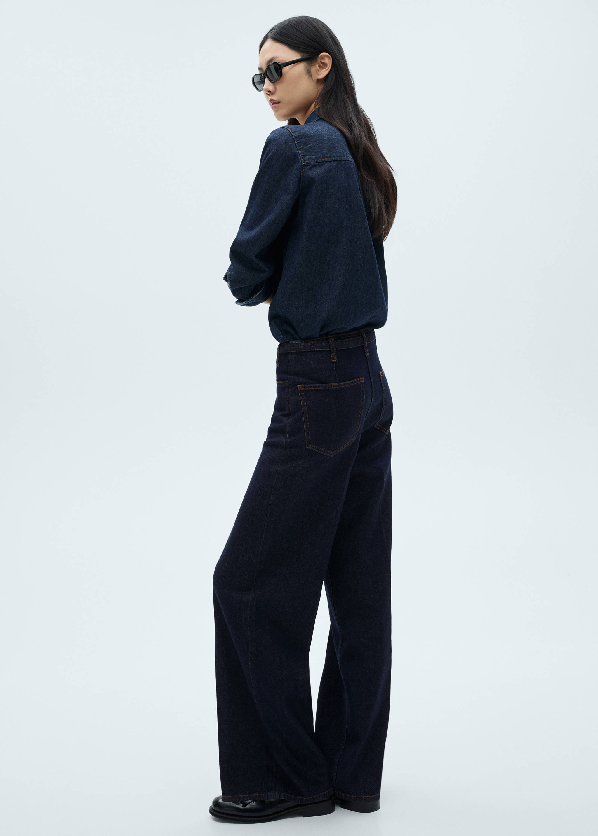 Rinse-wash wide leg jeans with belt - Reverse of the article