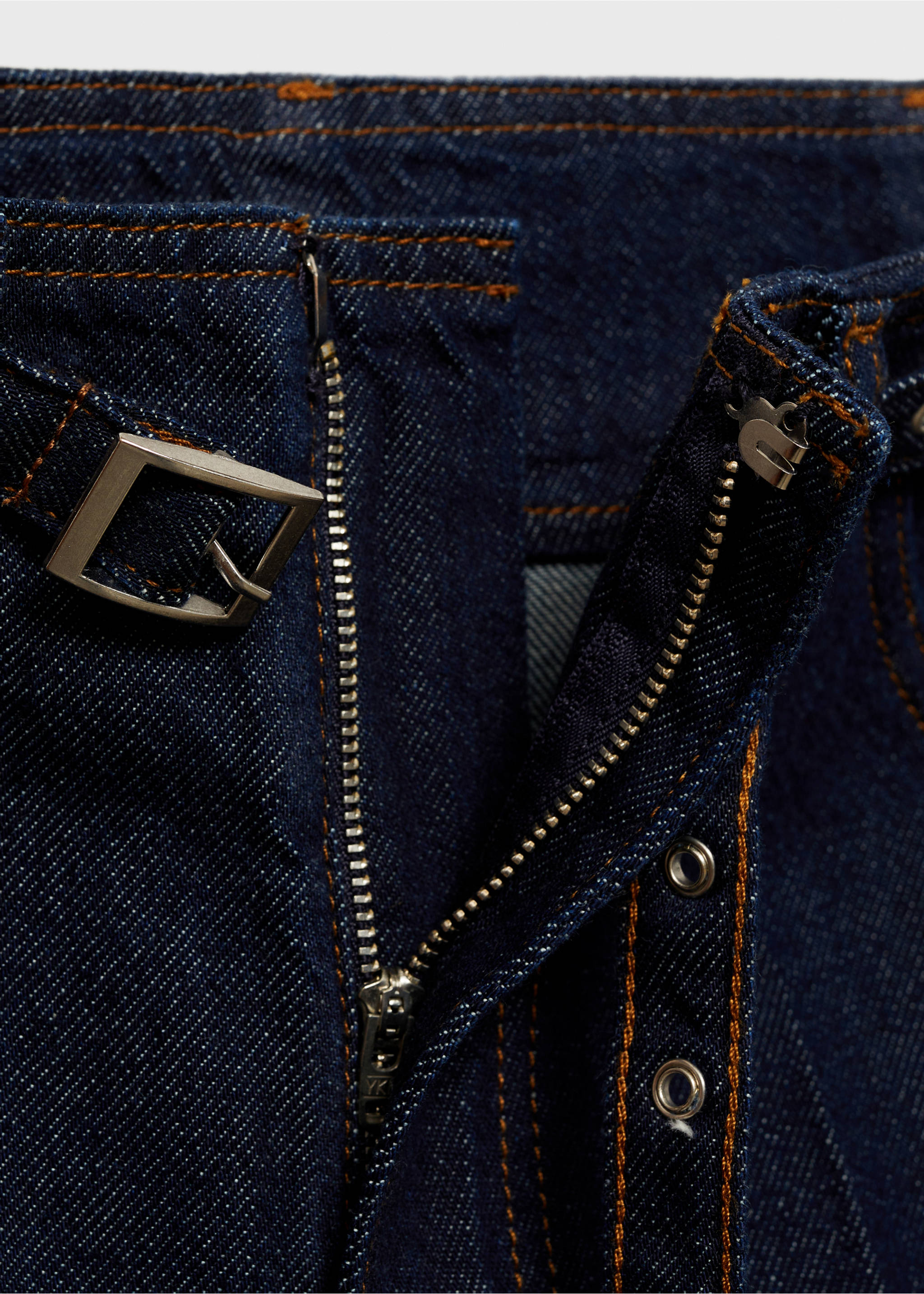 Wideleg-Rinse-Wash-Jeans mit Gürtel - Detail des Artikels 8, Blau. Ref: 87013282-00.