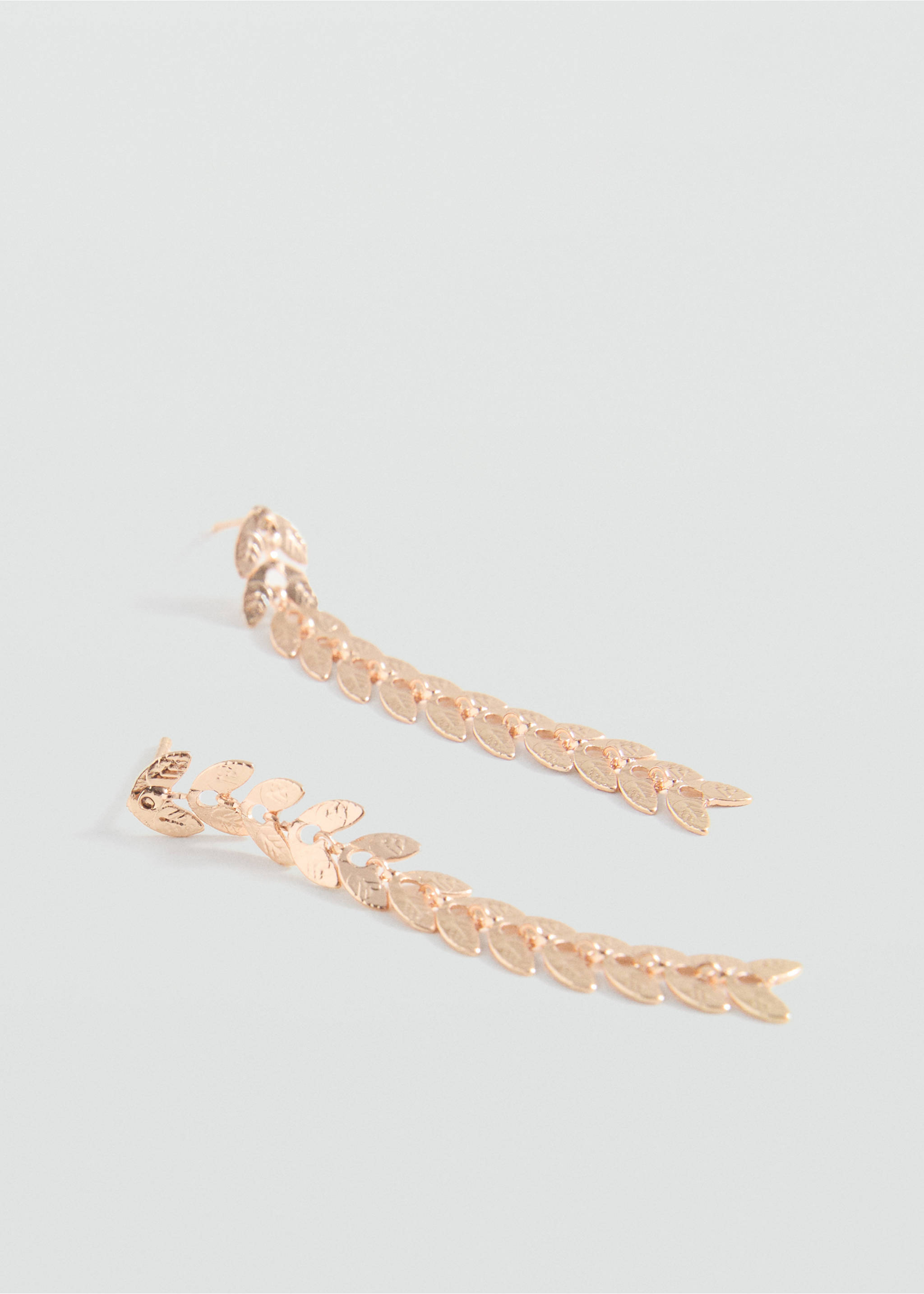 Pendientes largos forma espiga - Plano medio, Oro. Ref: 87013300-00.