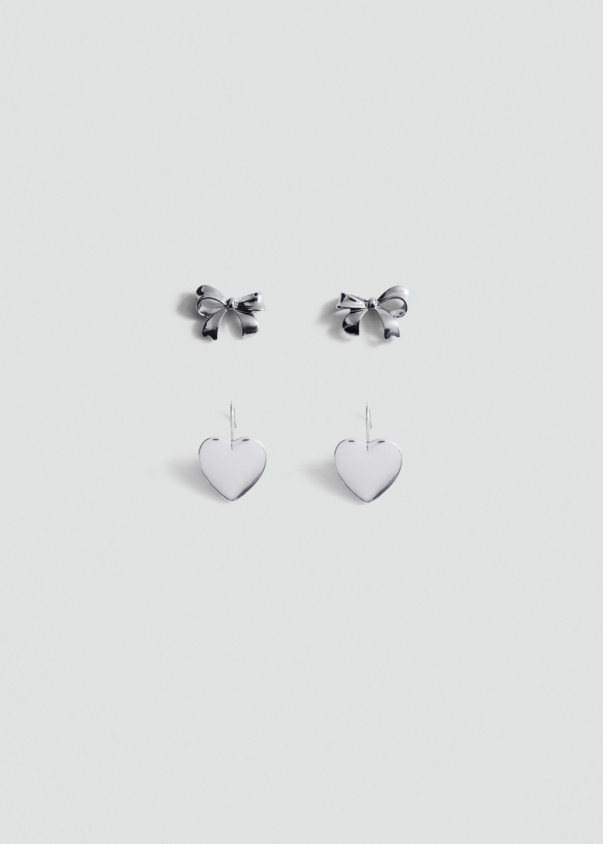 Set boucles d’oreilles combinées - Article sans modèle