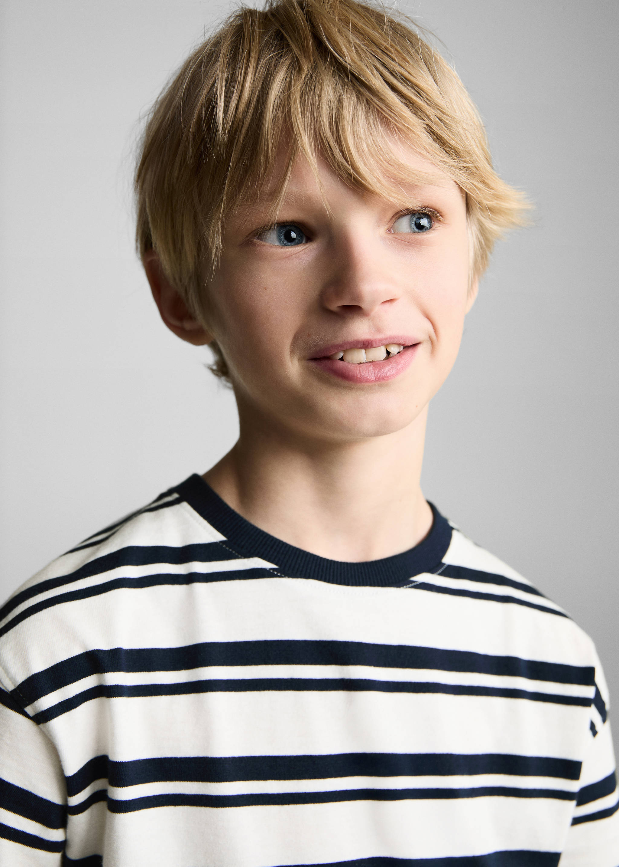 T-shirt algodão riscas - Pormenor do artigo 1