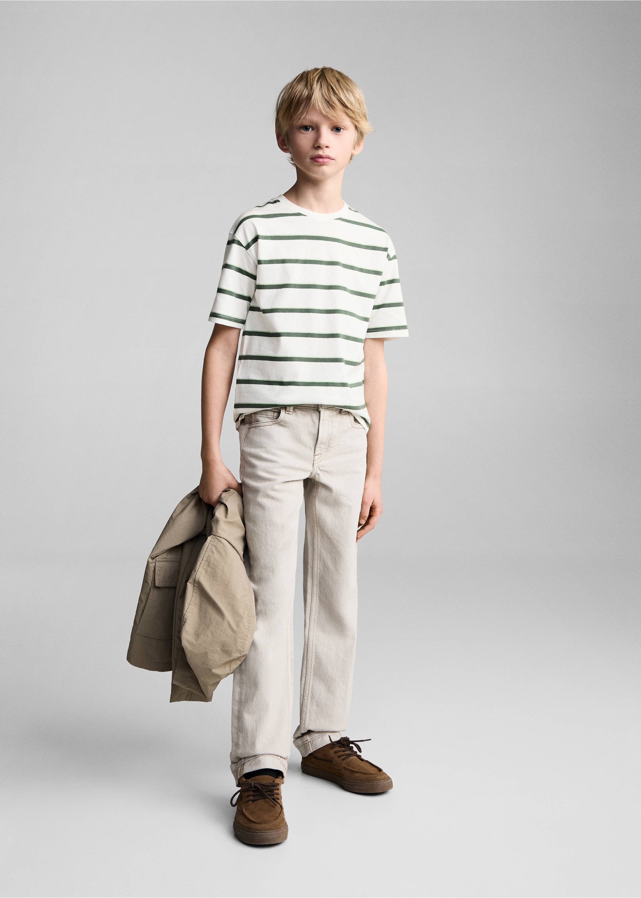 Samarreta màniga curta ratlles - Pla general, Verd. Ref: 87013650-00.