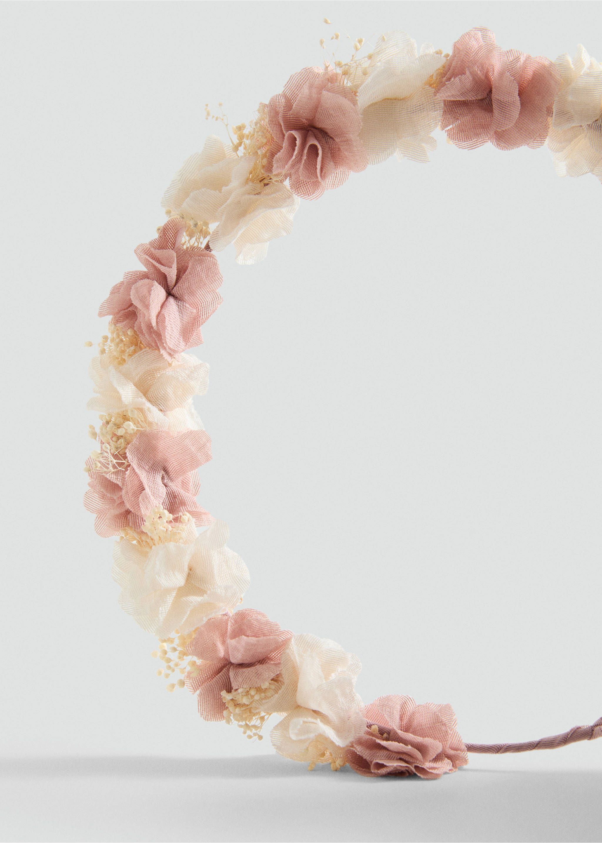 Tie closure flower hairband - Details of the article 1, Pale Pink. Ref: 87013653-00.