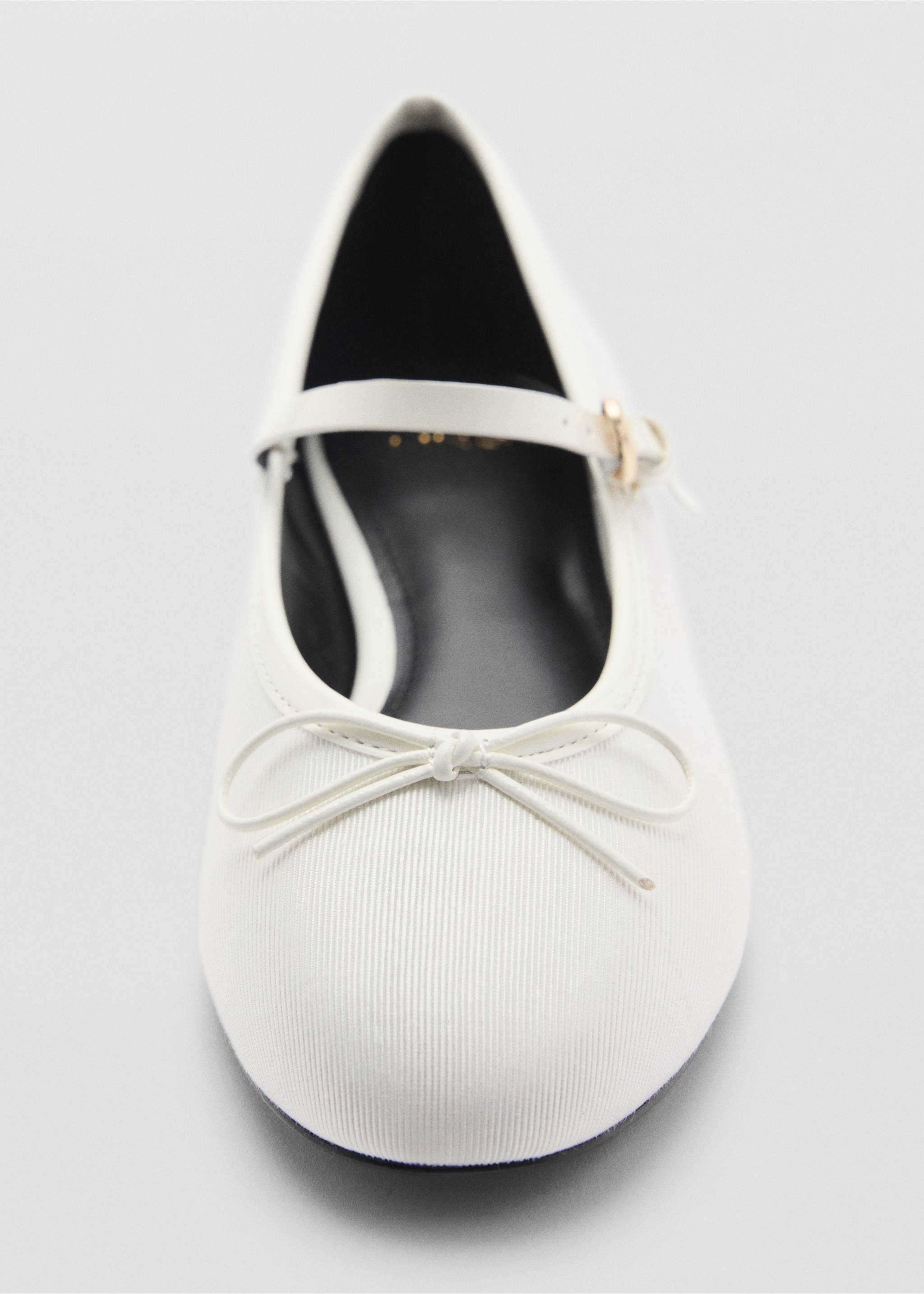 Ballerinas with strip and bow detail - Details of the article 3, White. Ref: 87013657-00.