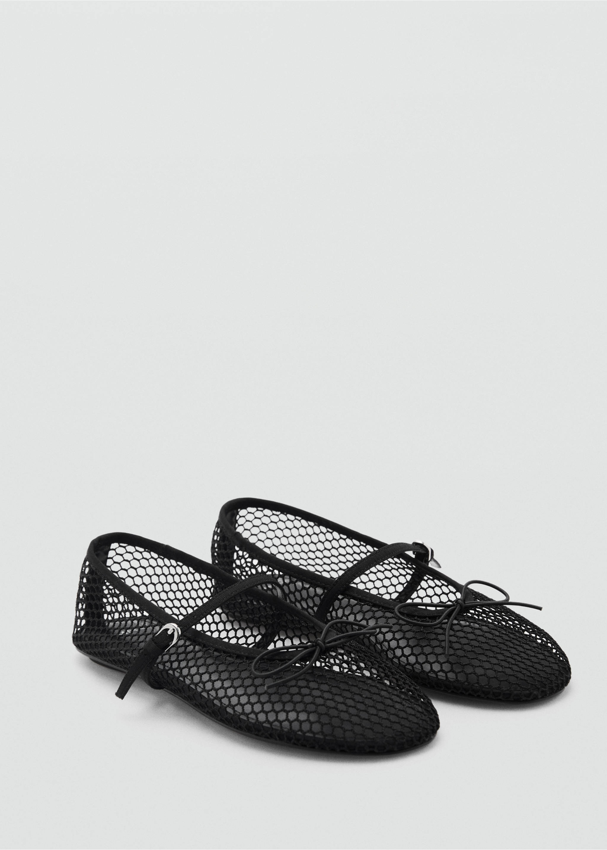 Mesh ballerina flats with buckle strap - Medium plane, Black. Ref: 87014069-00.