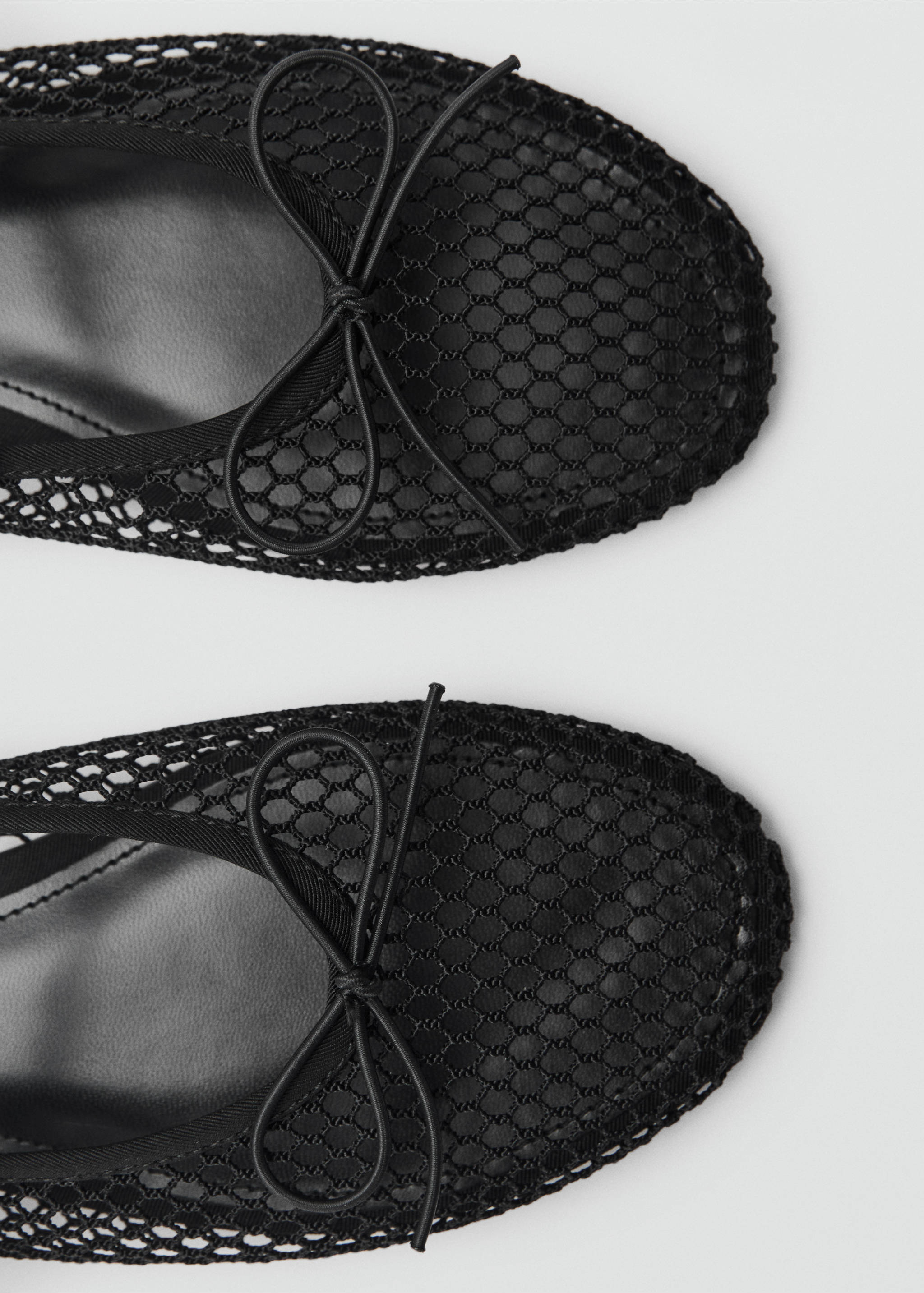 Mesh ballerina flats with buckle strap - Details of the article 3, Black. Ref: 87014069-00.