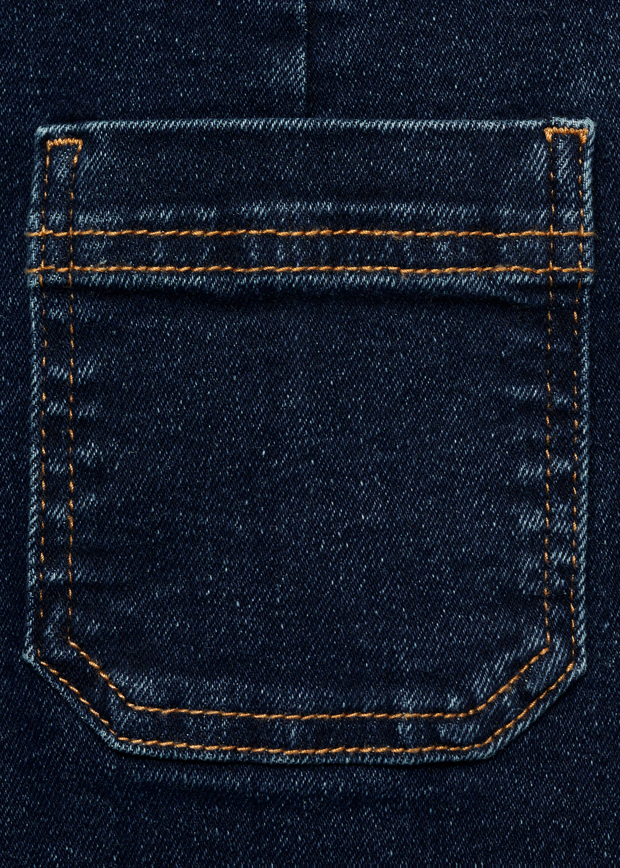 Flared cropped jeans with pockets - Details of the article 8