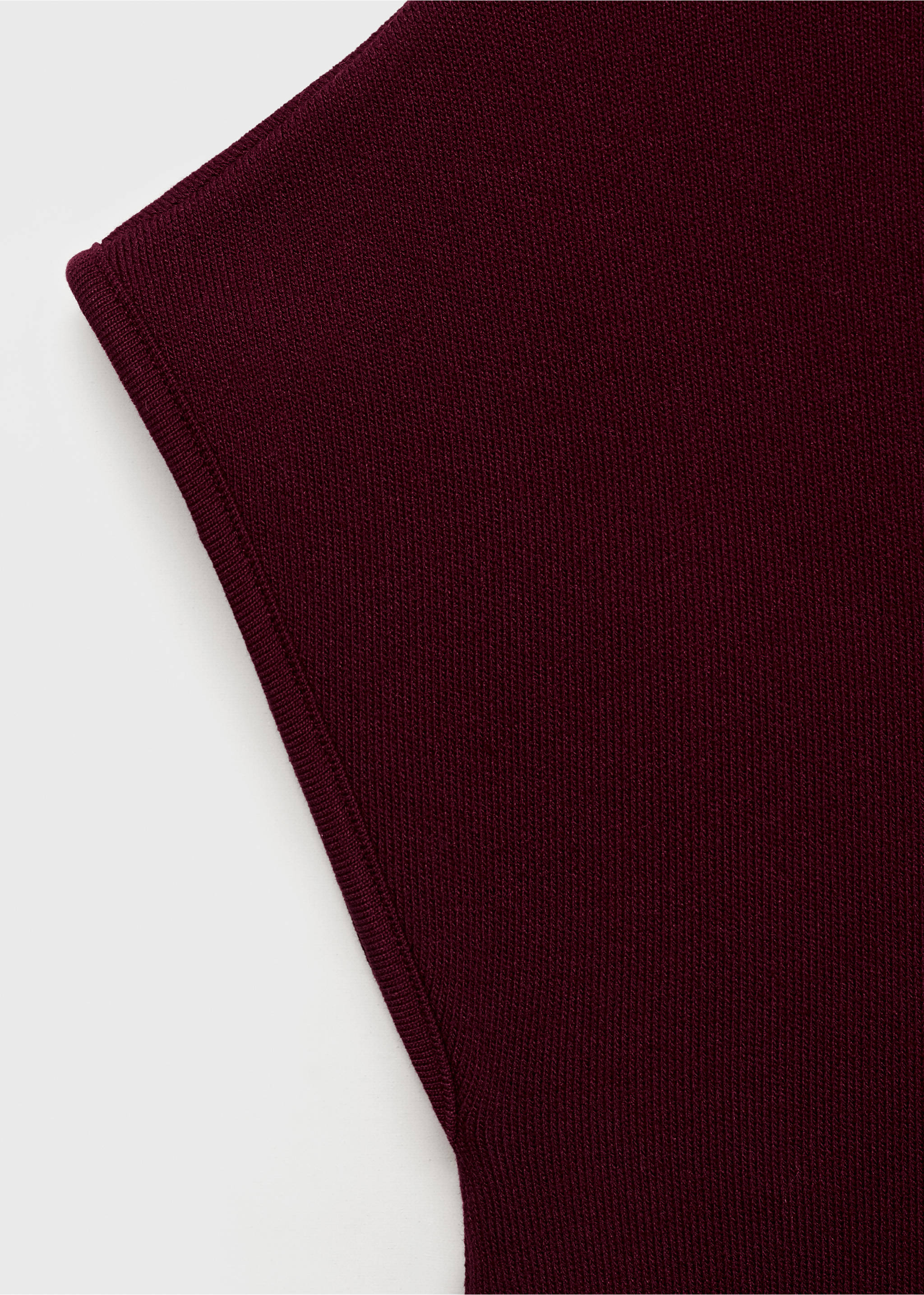 Kurzärmliger Feinstrickpullover - Detail des Artikels 0, Granatrot. Ref: 87014091-00.