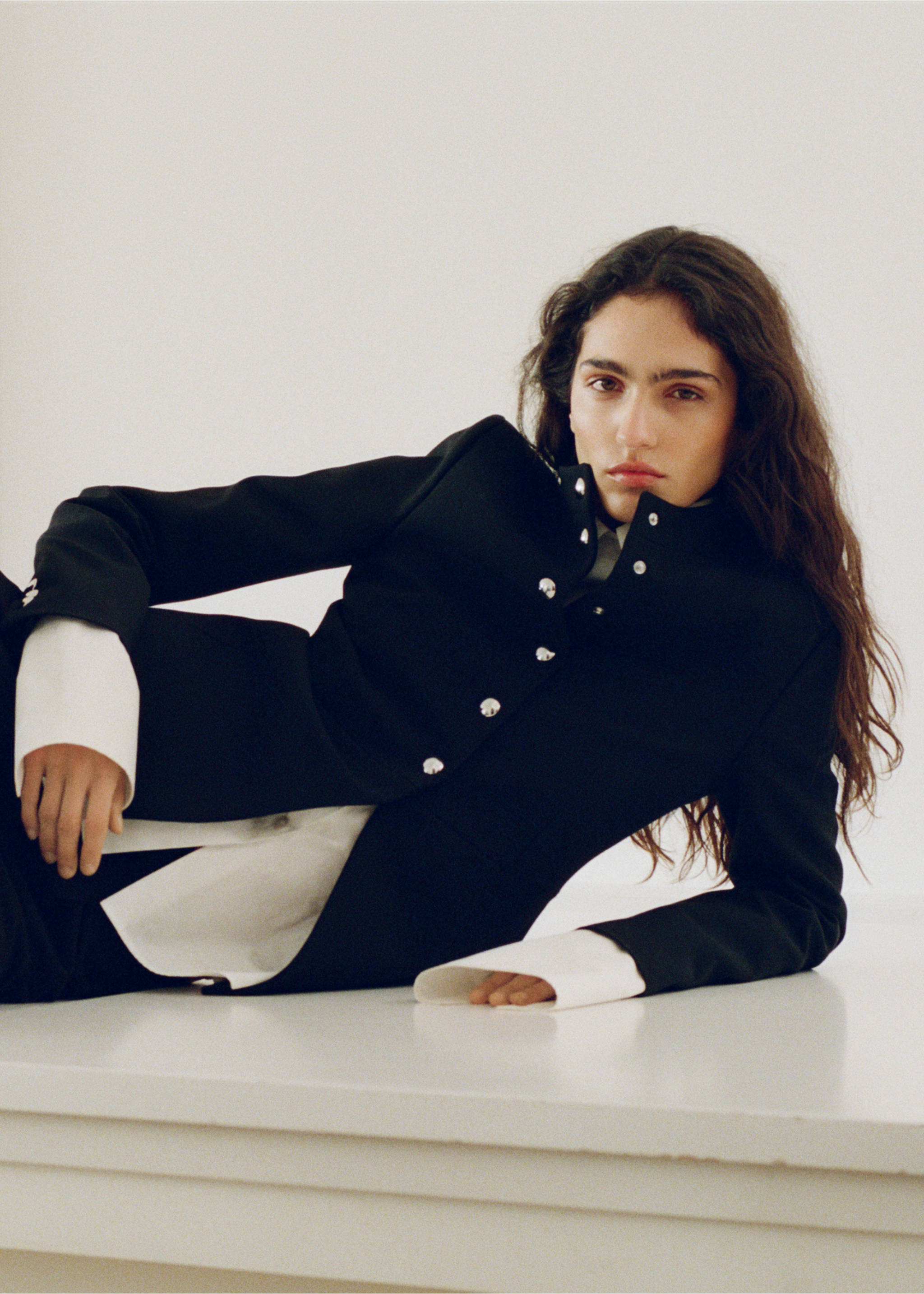 Jacket with jewel-button strip collar - Details of the article 3, Black. Ref: 87014096-00.