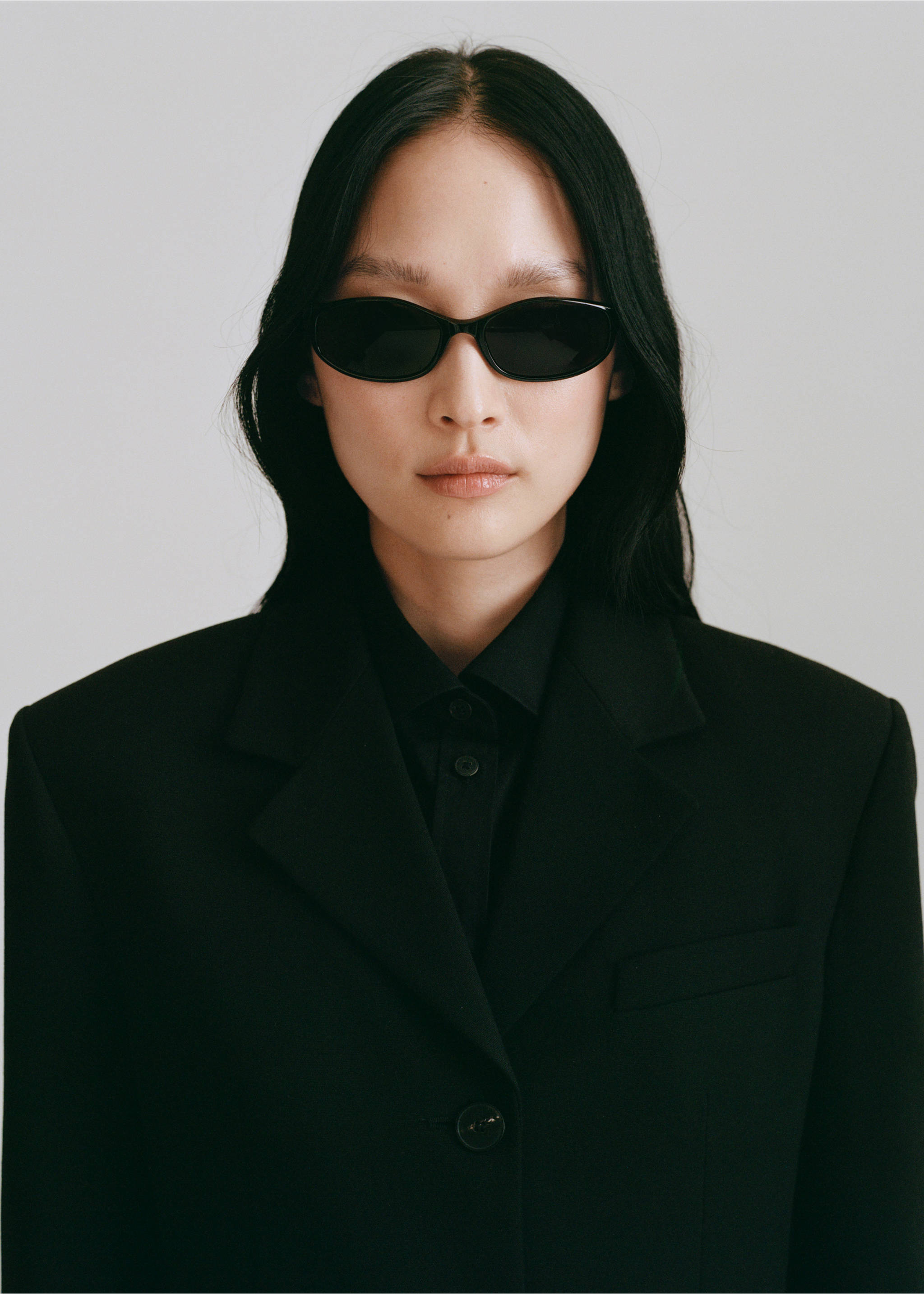 Thin-frame sunglasses - General plane, Black. Ref: 87014392-00.