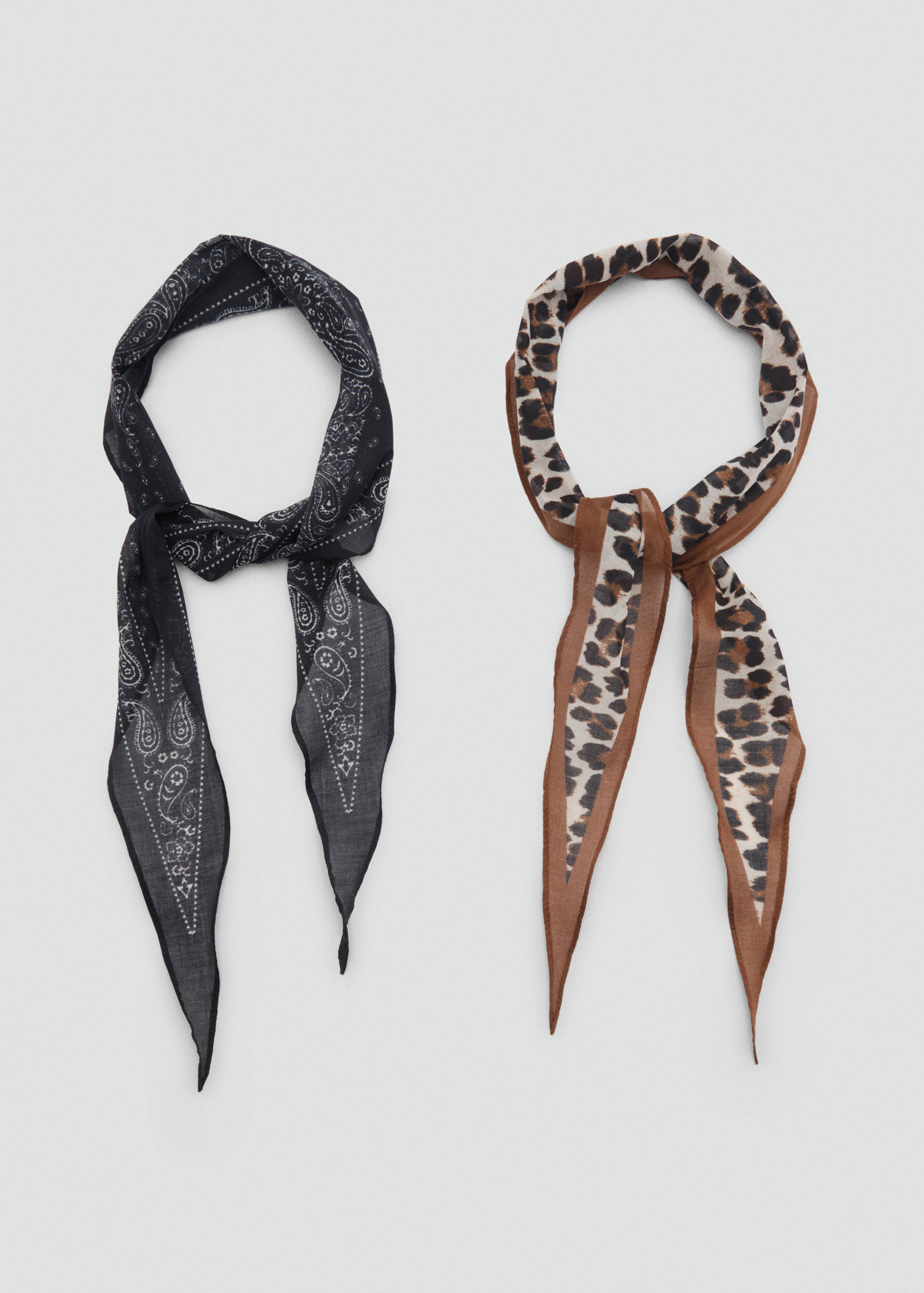 Conjunto de 2 lenços estampados - Pormenor do artigo 1