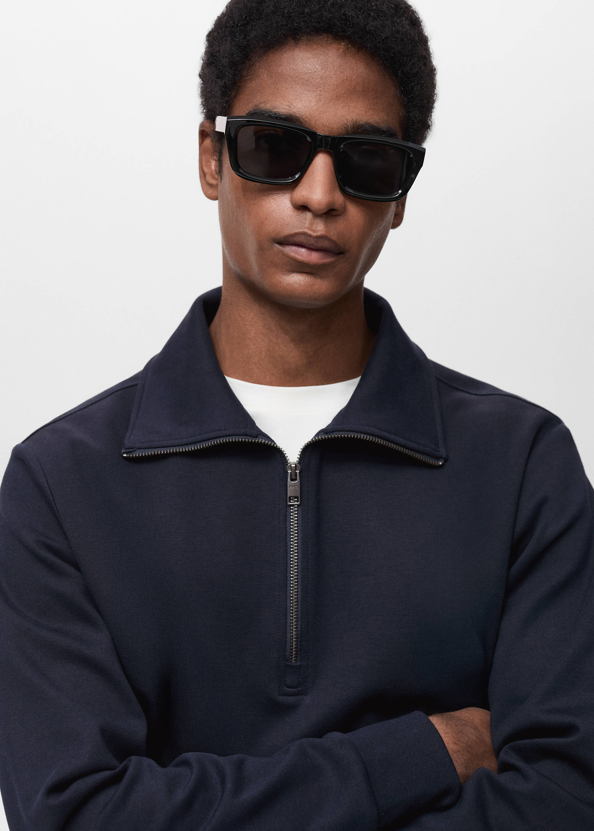 Regular-fit cotton sweatshirt with zipper - Details of the article 1