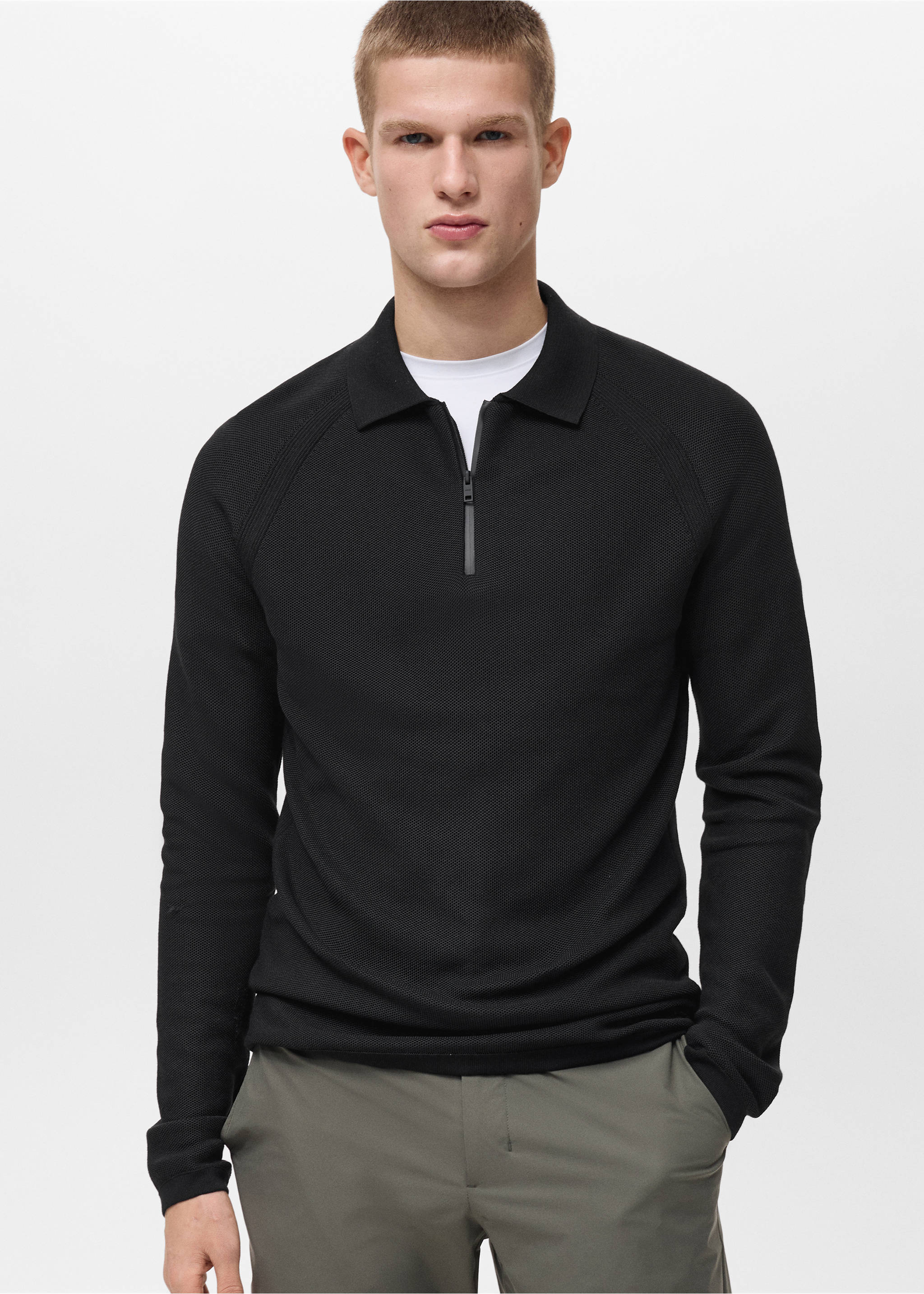 Polo shirt with COOLMAX® technology structure - Medium plane, Black. Ref: 87014413-00.