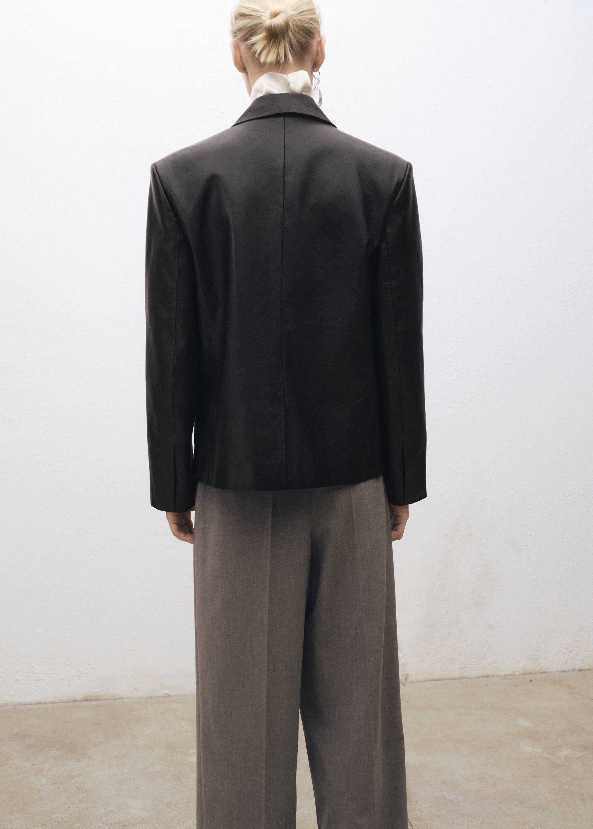 Δερμάτινο blazer σταυρωκουμπωτό - Πίσω όψη προϊόντος