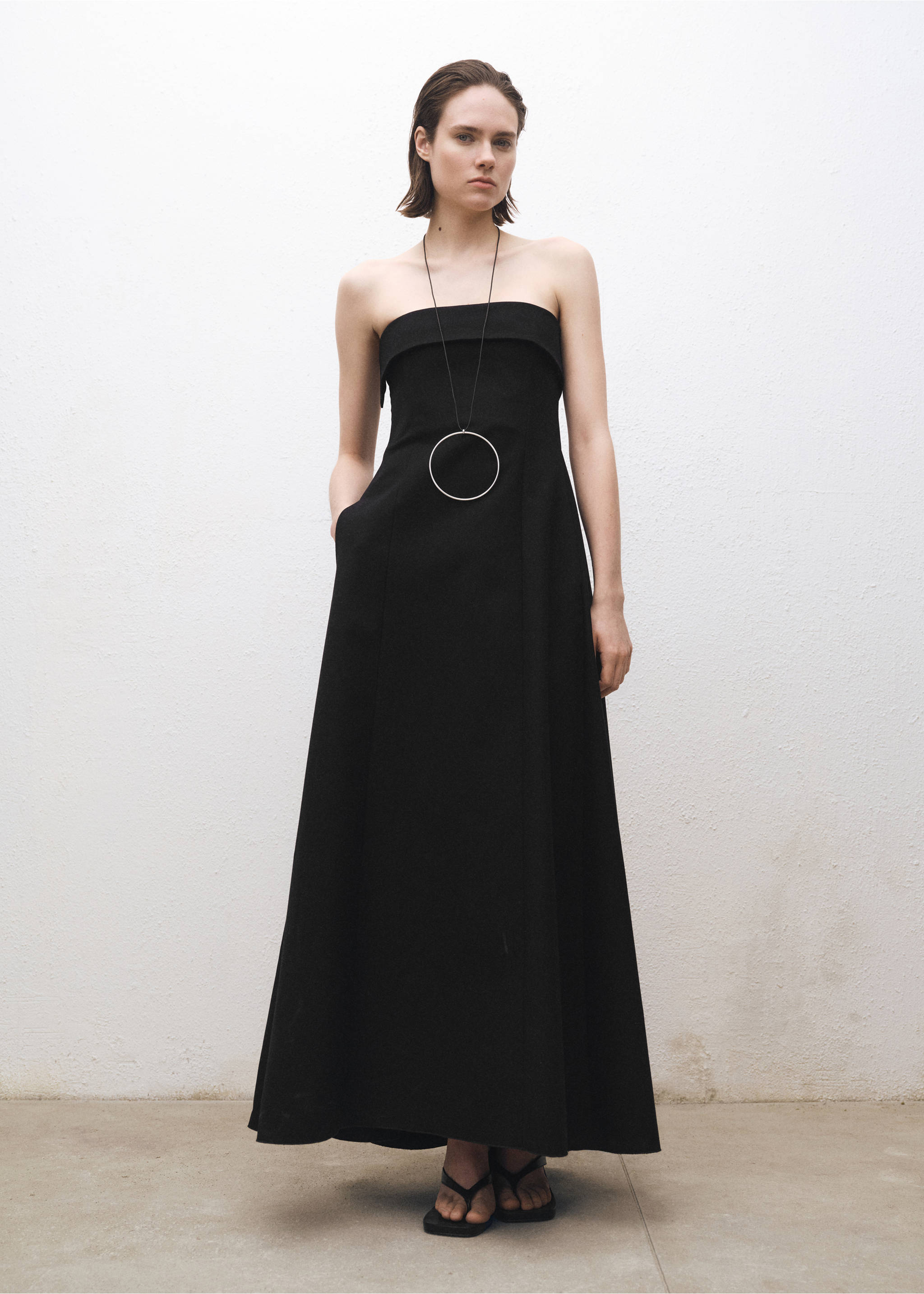 Robe évasée bustier - Plan général, Noir. Ref: 87014424-00.