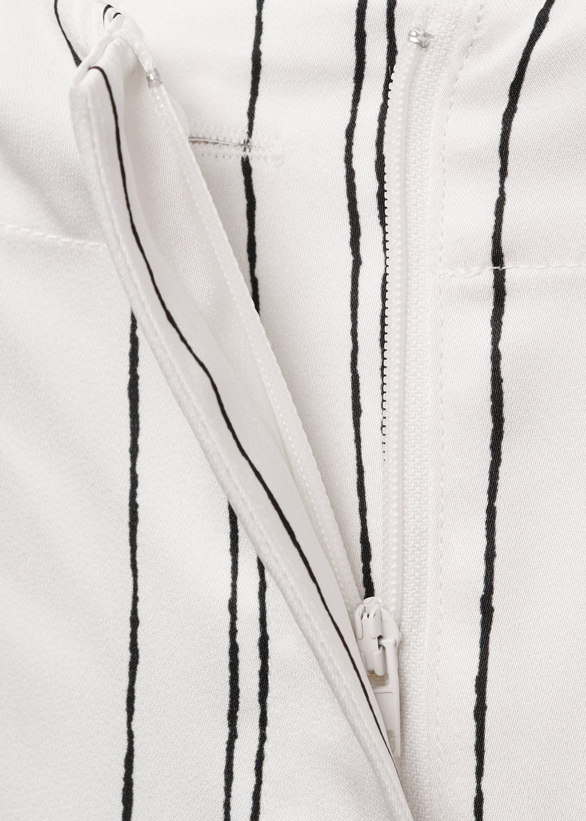 Straight striped trousers - Details of the article 8