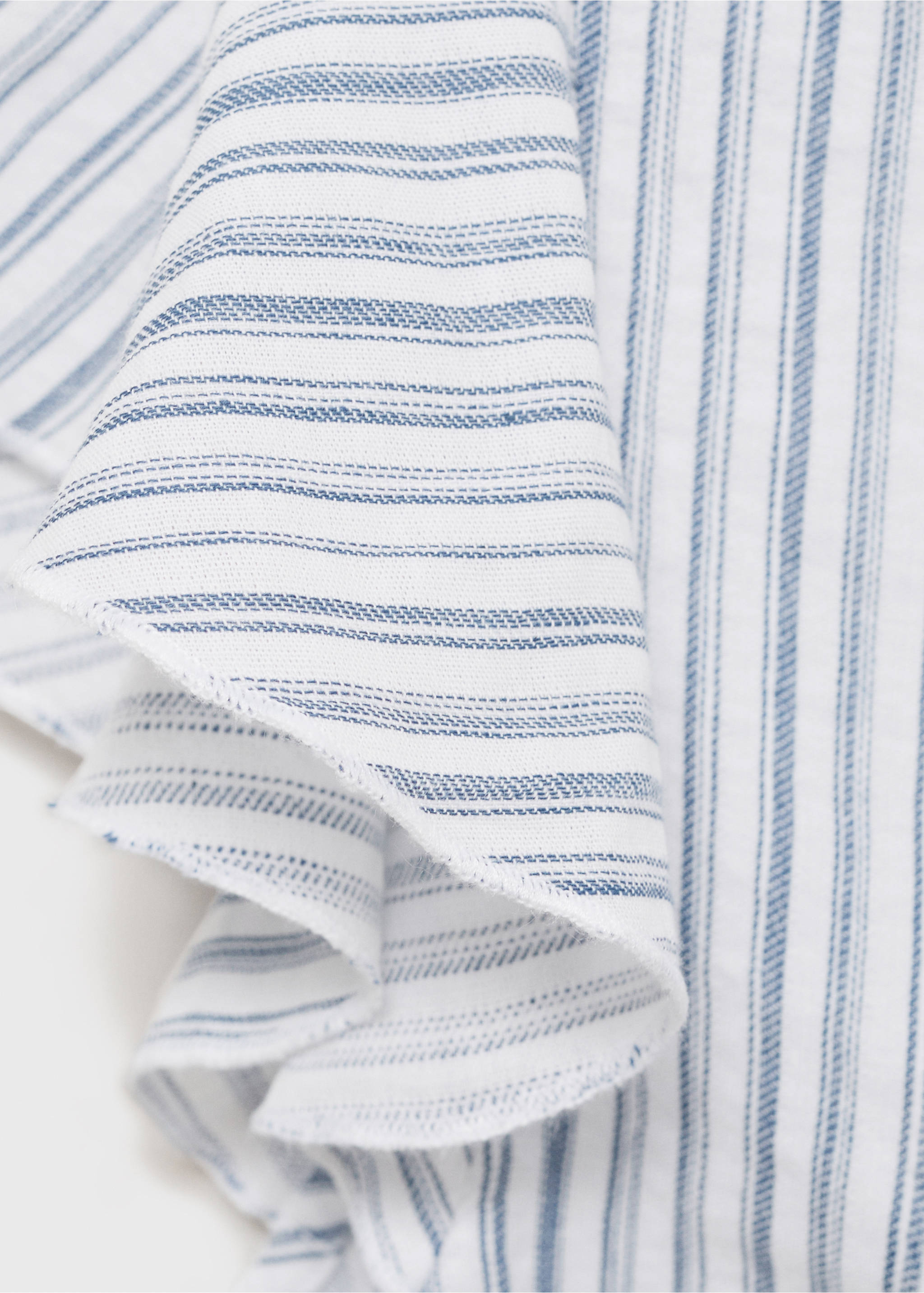 Ruched detail blouse - Details of the article 8, Sky Blue. Ref: 87014791-00.