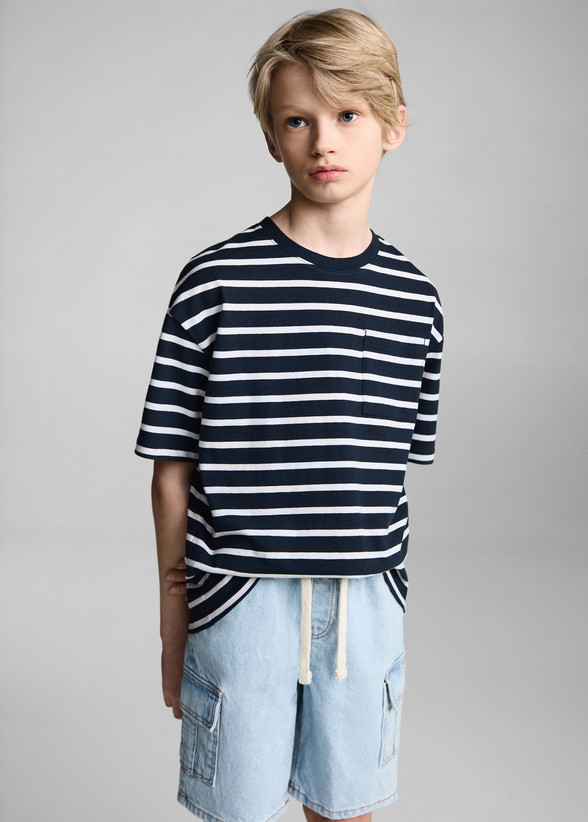 Gestreiftes Baumwoll-Shirt - Mittlere Ansicht