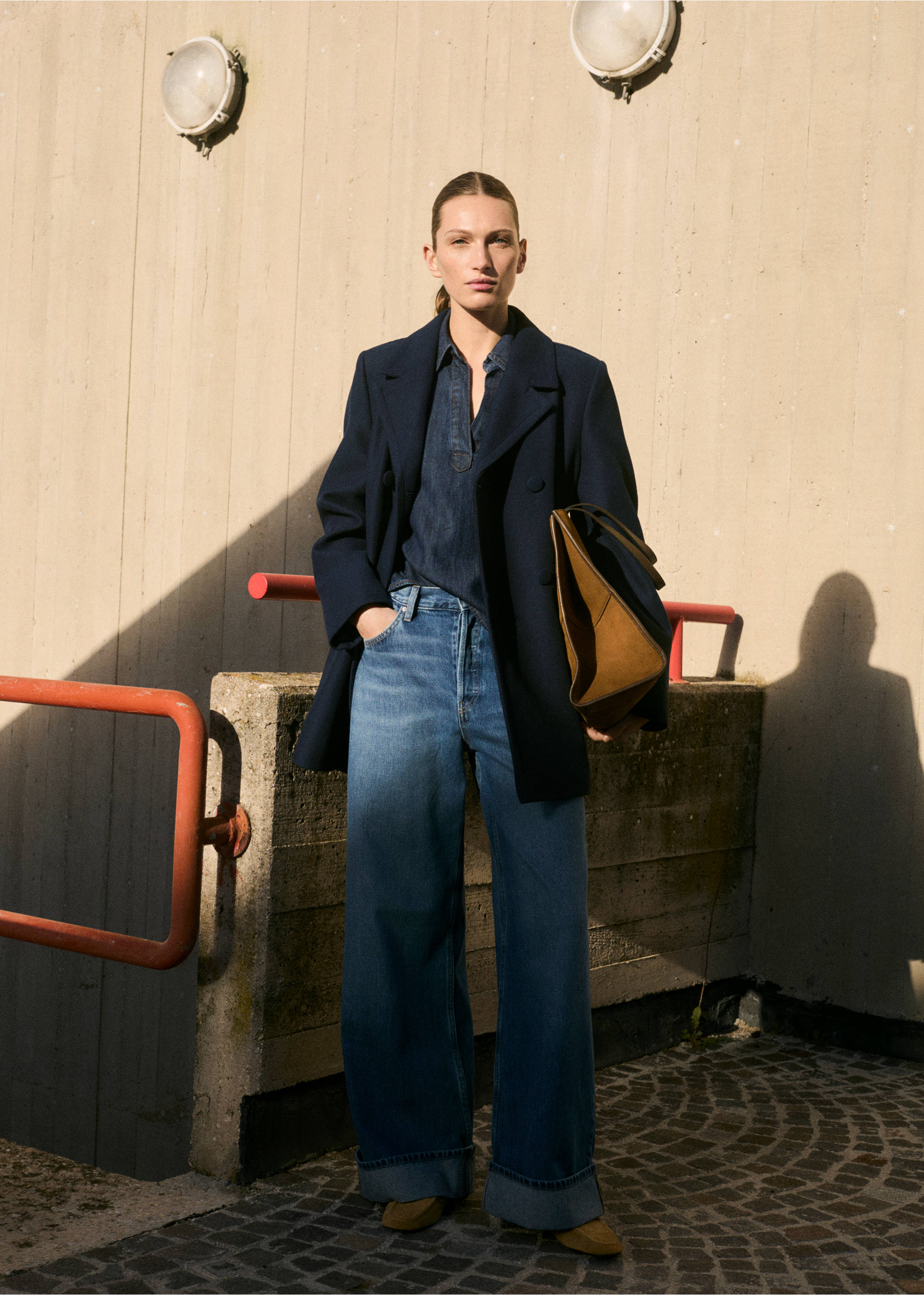 Double-breasted lapels coat - General plane, Dark Navy. Ref: 87014812-00.