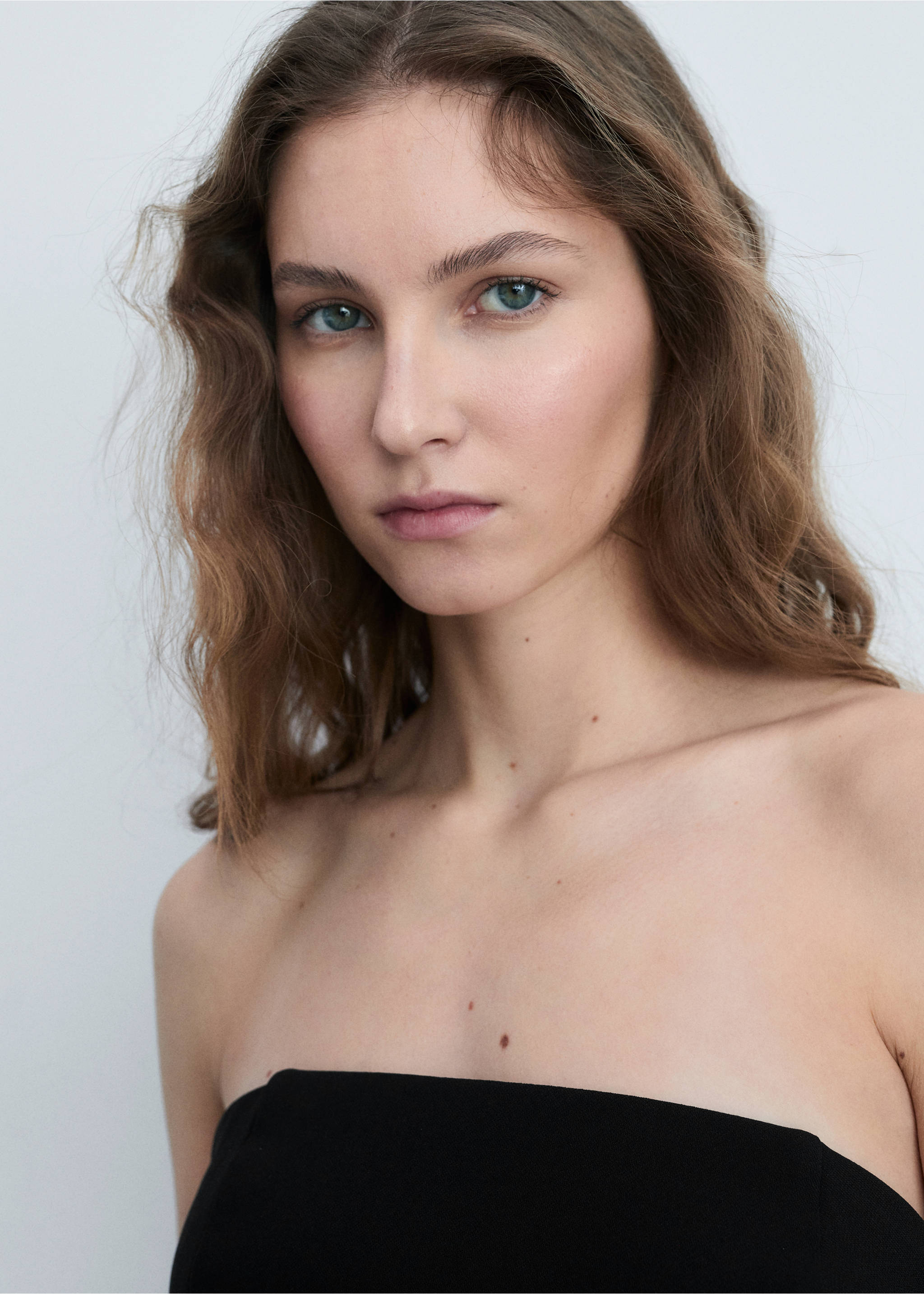 Robe bustier combinée - Détail de l'article 1, Noir. Ref: 87014813-00.