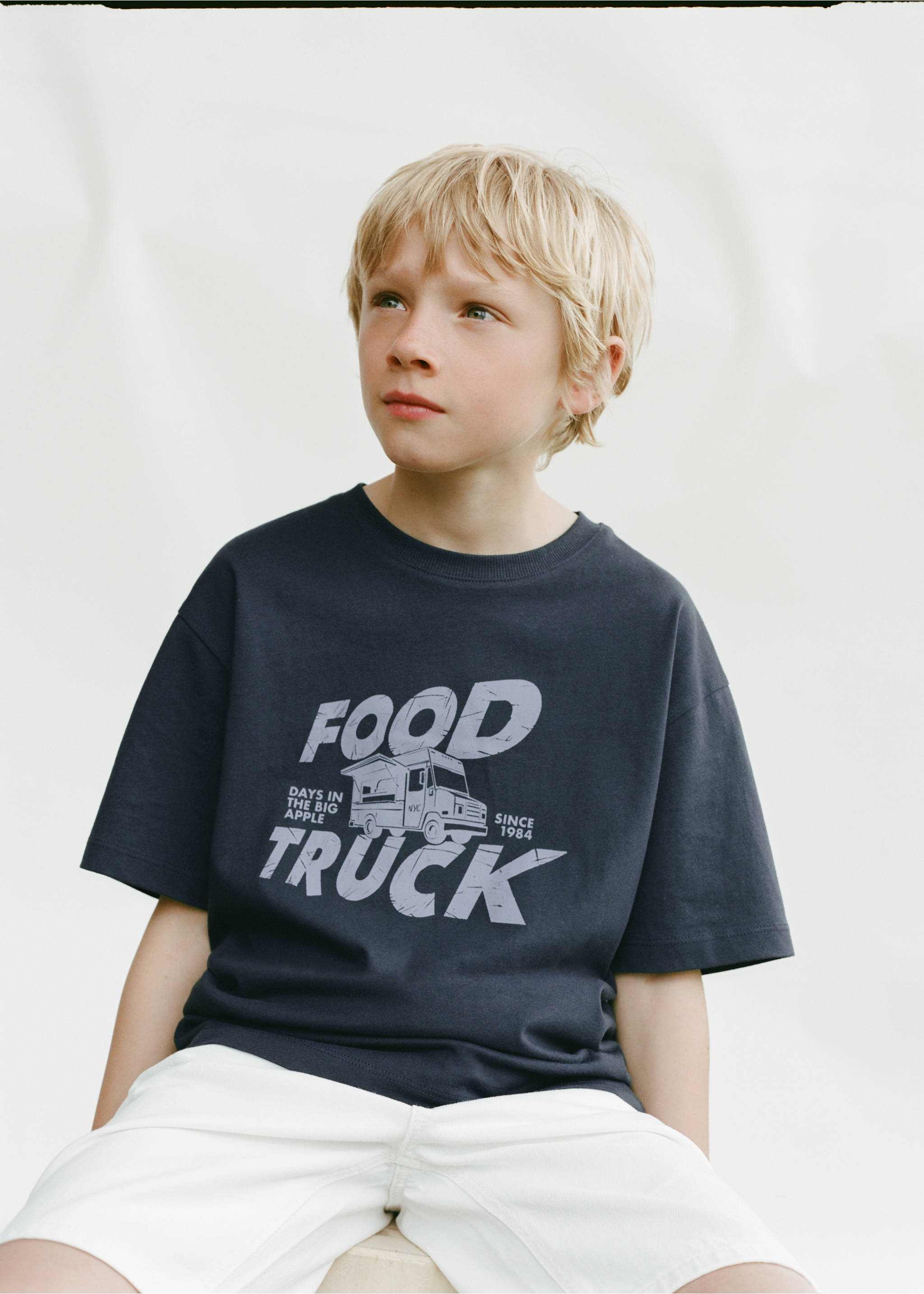 Samarreta cotó estampada - Detall de l'article 6, Blau marí fosc. Ref: 87015143-00.