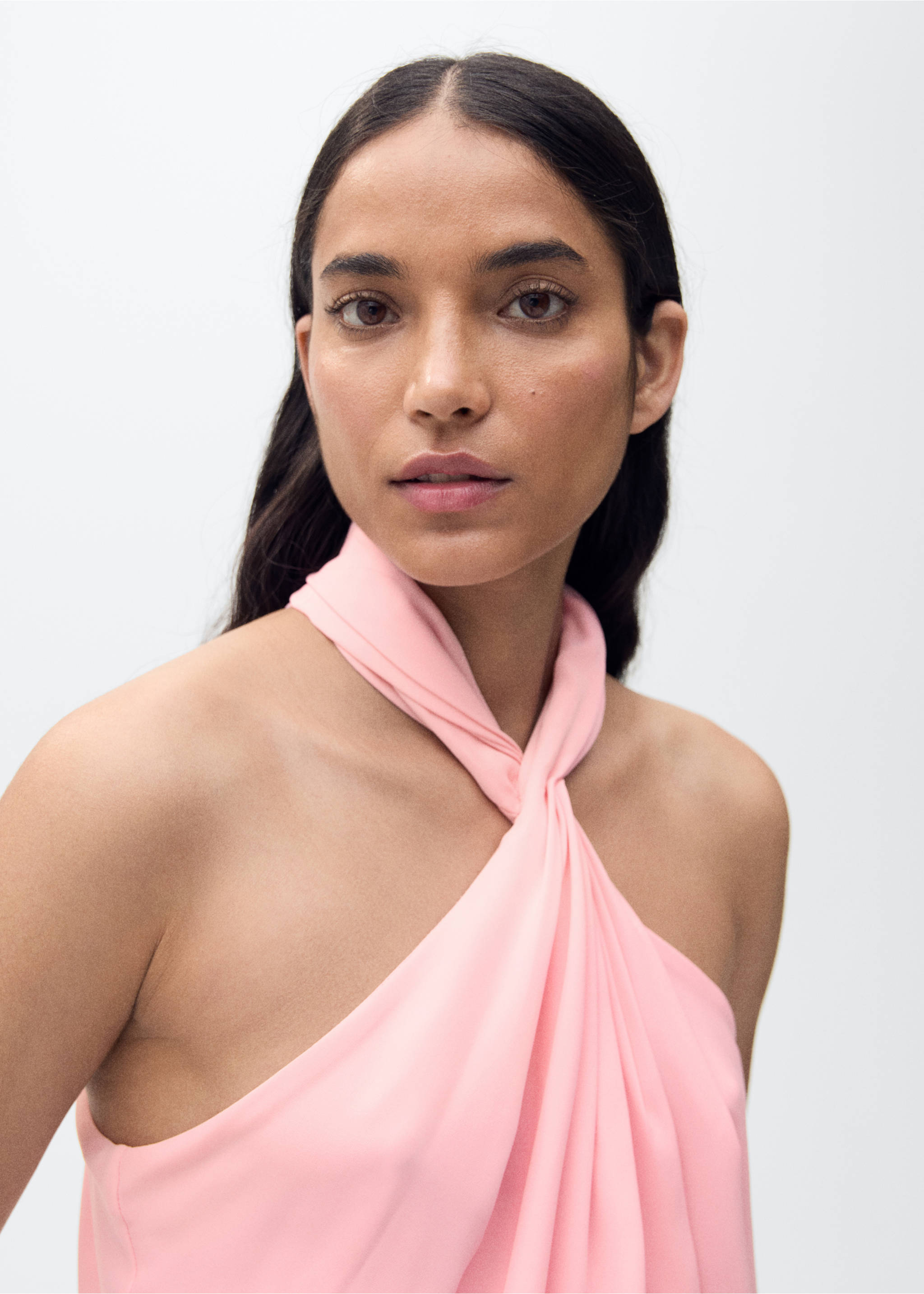 Halter dress with back opening - Details of the article 1, Pink. Ref: 87015732-00.