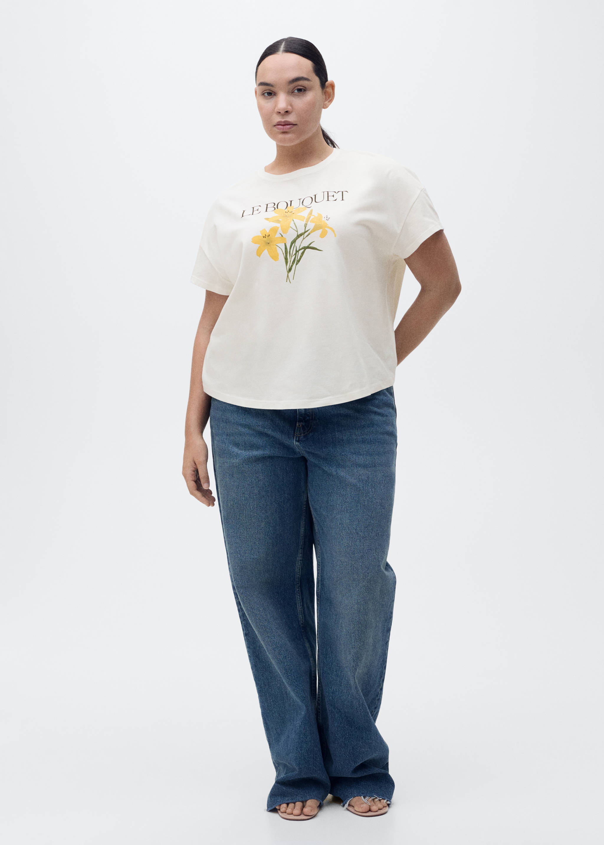 Cotton t-shirt with printed message - Details of the article 3