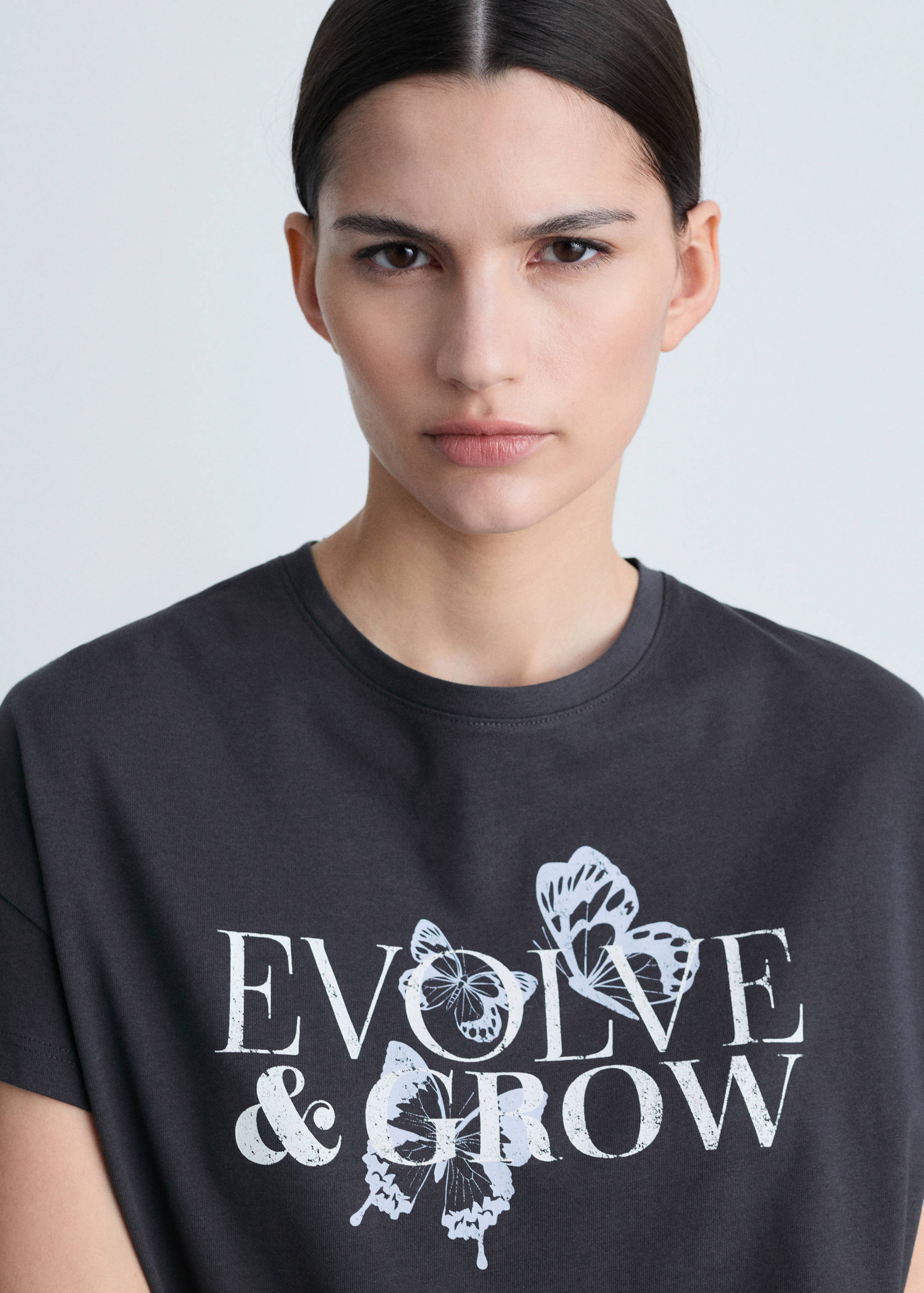 Cotton t-shirt with printed message - Details of the article 1