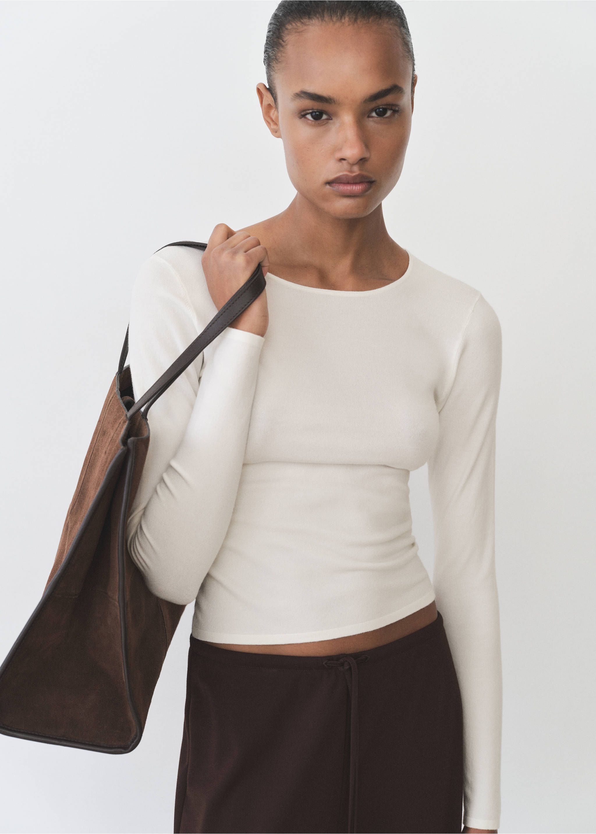 Fine-knit fitted sweater - Medium plane, Ecru. Ref: 87015759-00.