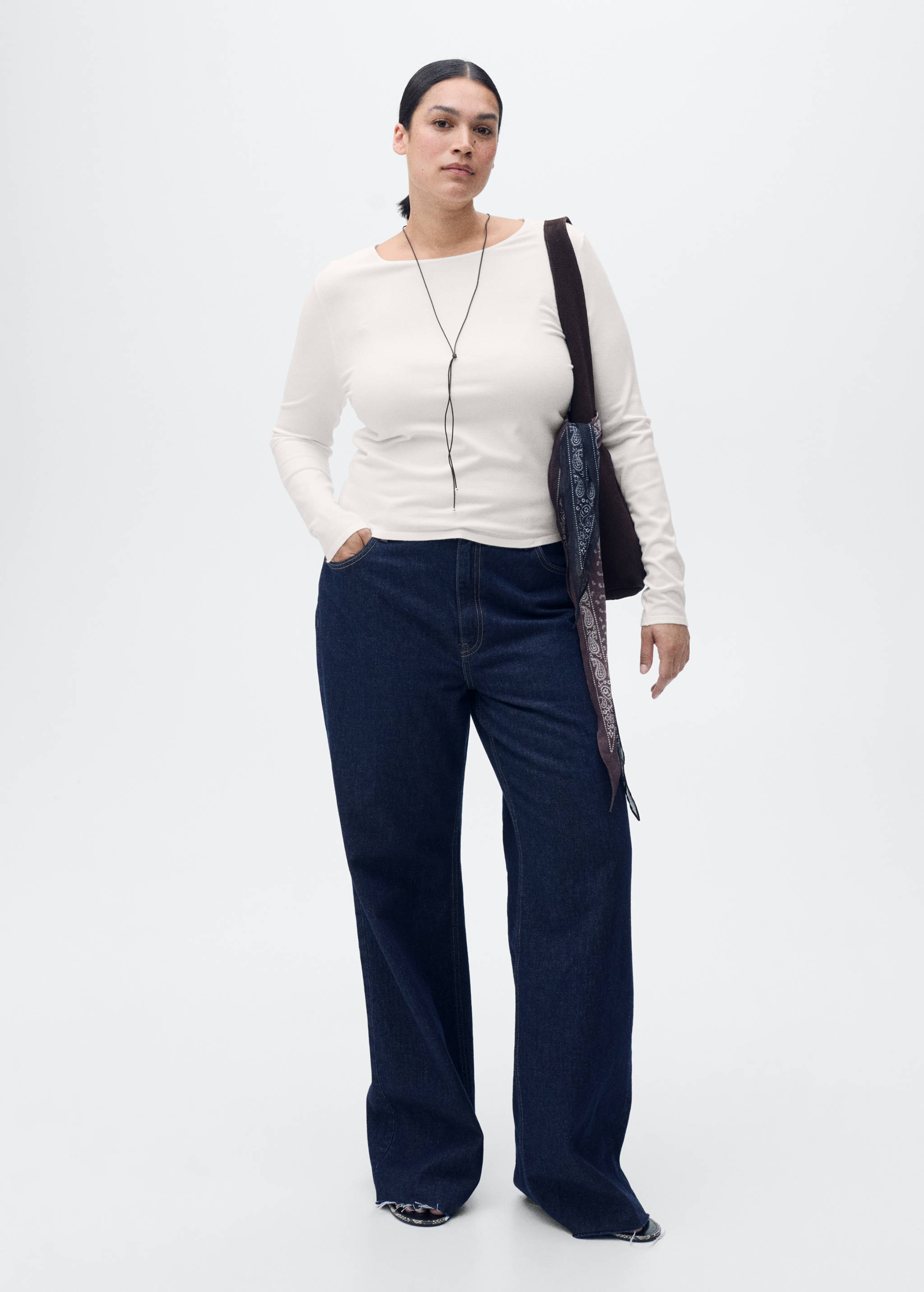 Fine-knit fitted sweater - Details of the article 3