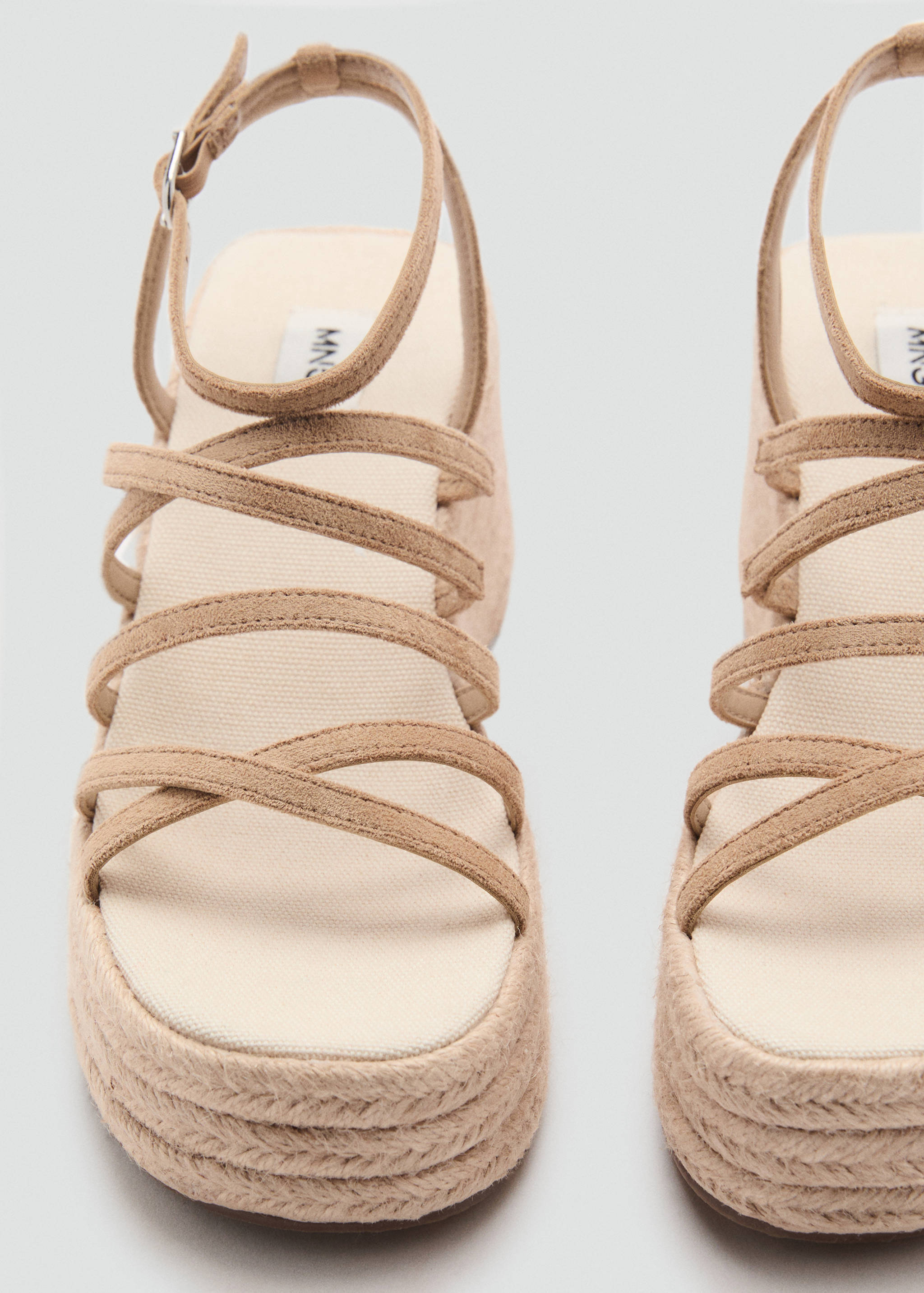 Platform strap sandals - Details of the article 1