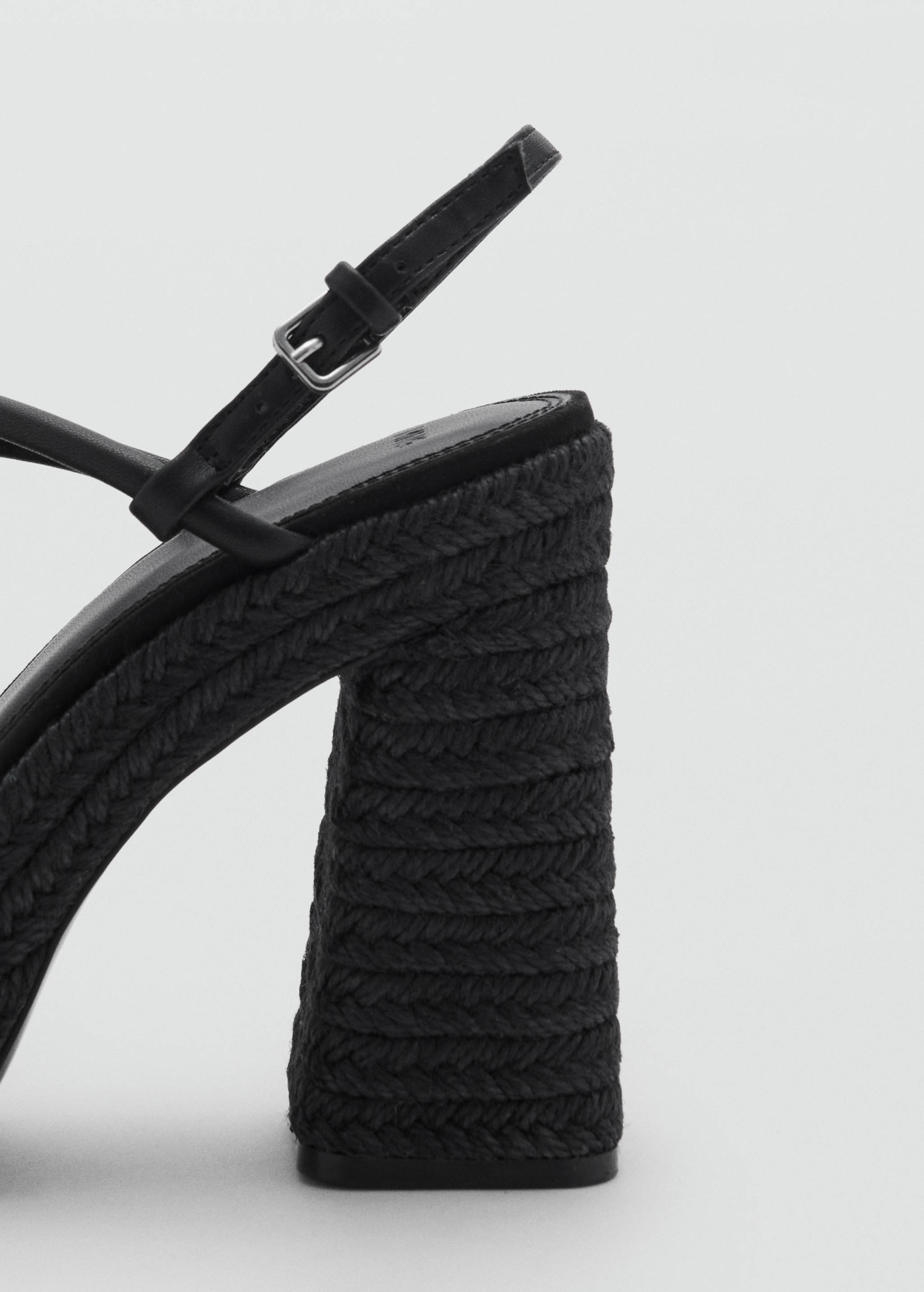Heeled esparto sandal with straps - Details of the article 2
