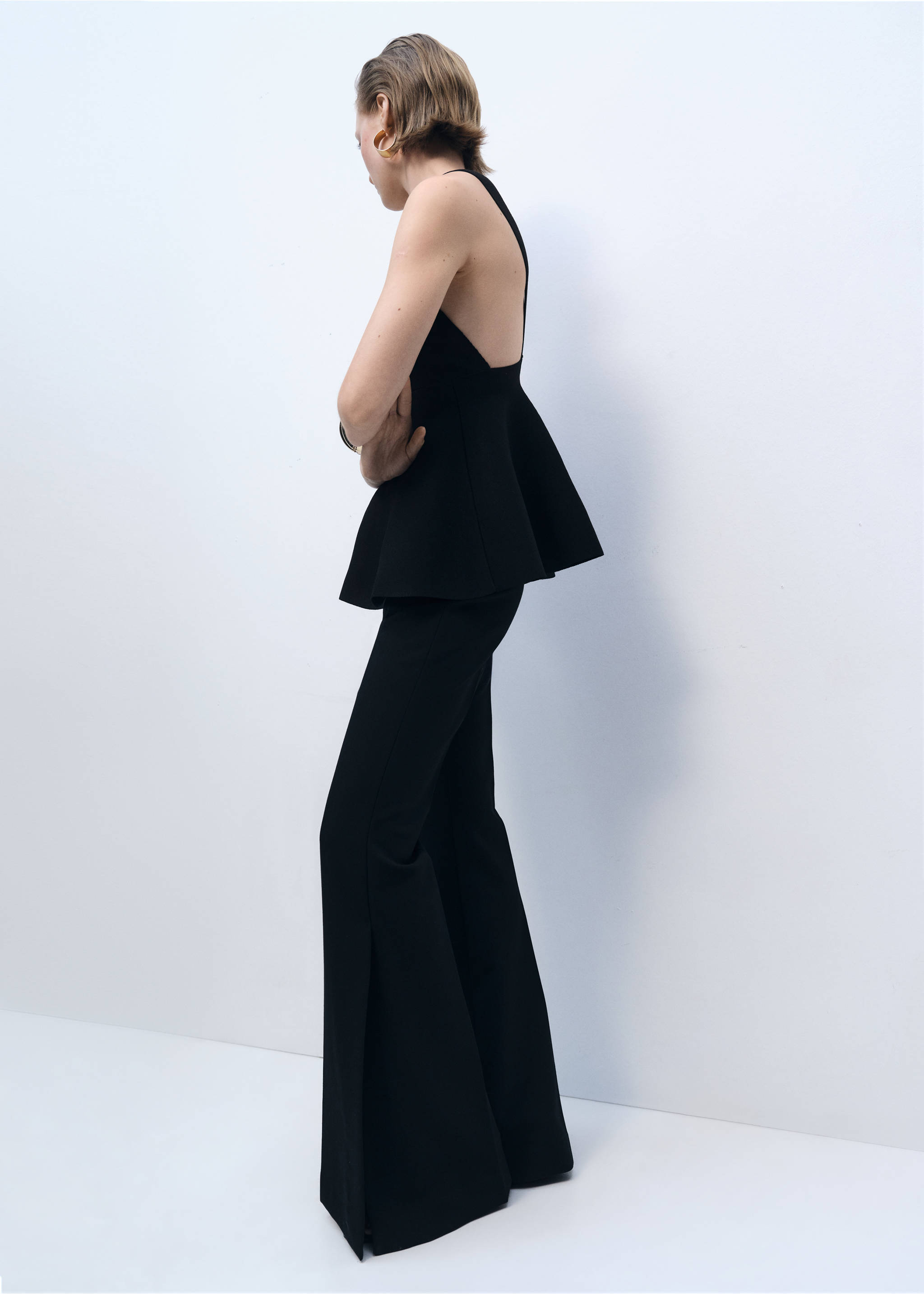 Fine-knit peplum top - Details of the article 6, Black. Ref: 87015765-00.