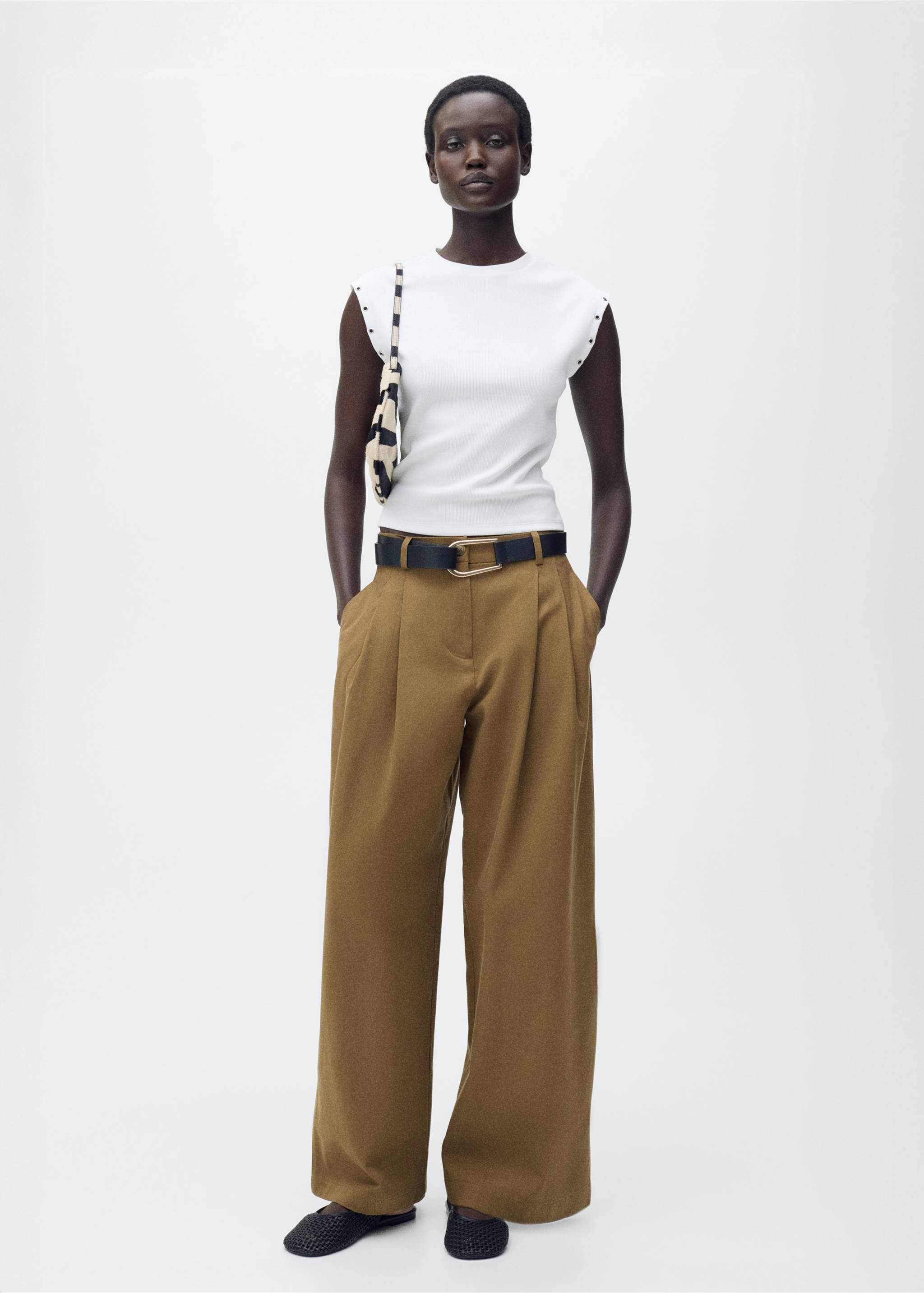 Geribd T-shirt met die-cut biesje - Overzichtstekening, Wit. Ref: 87015766-00.