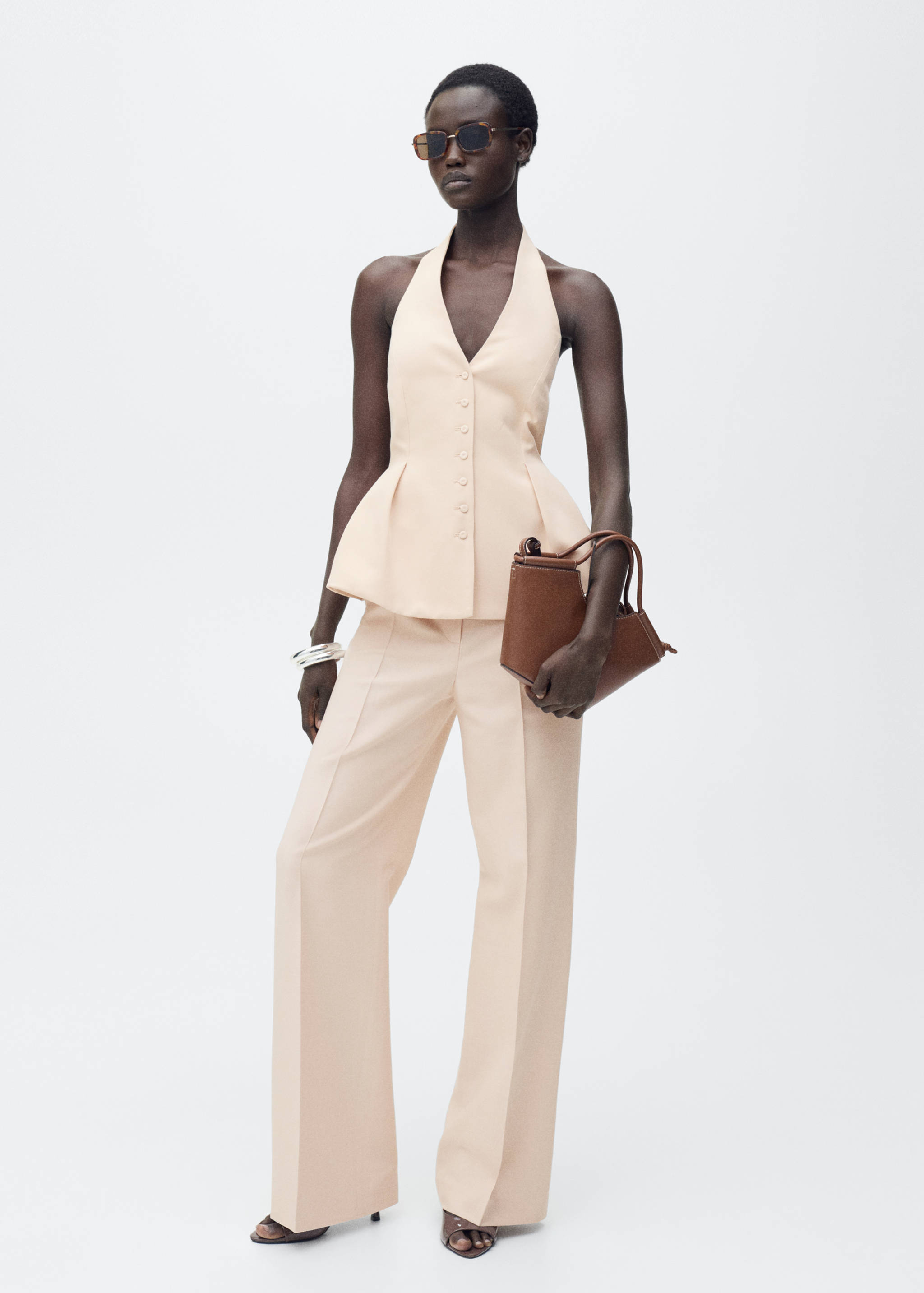 Straight suit trousers - General plane