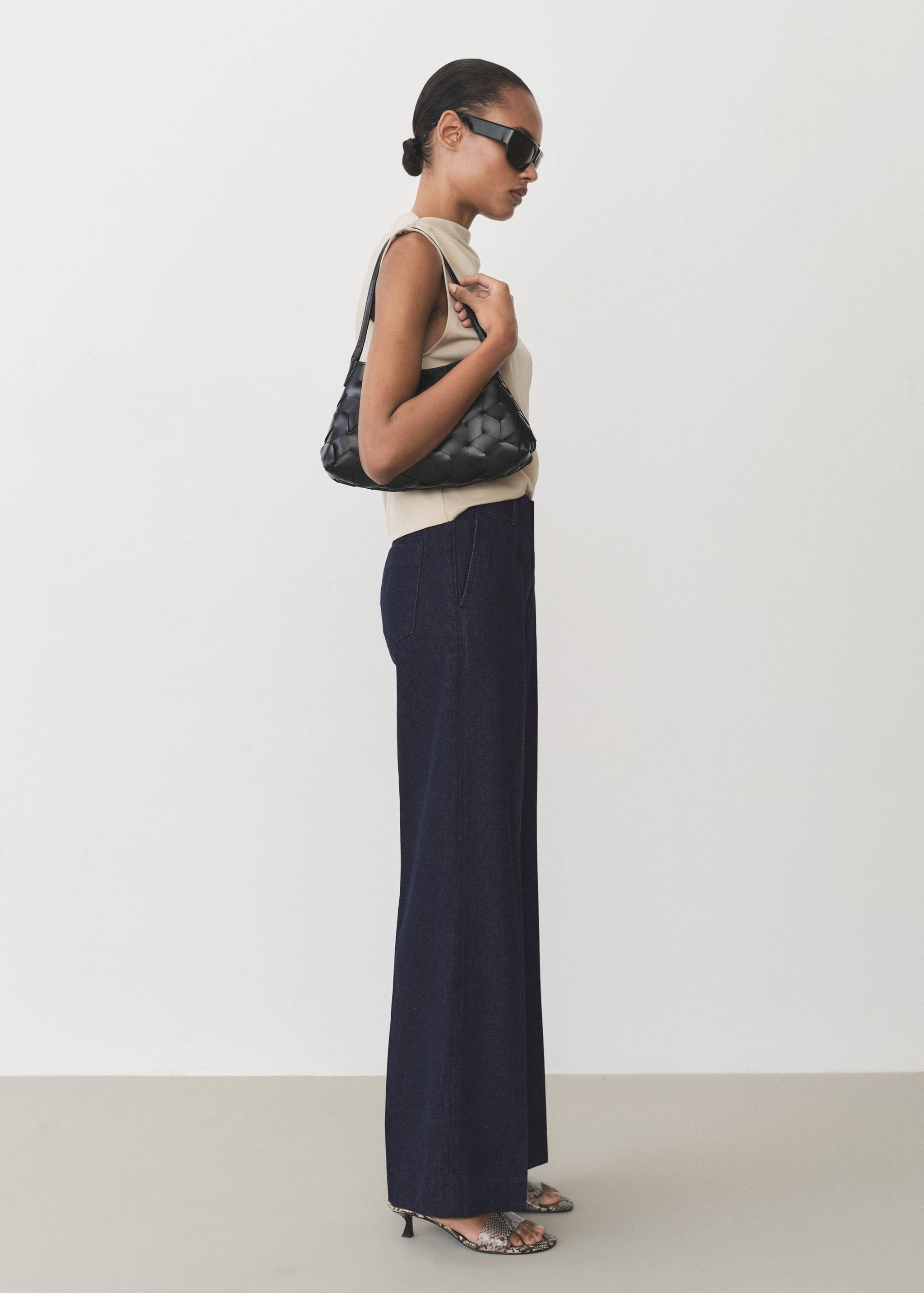 Wide leg denim trousers - Details of the article 3