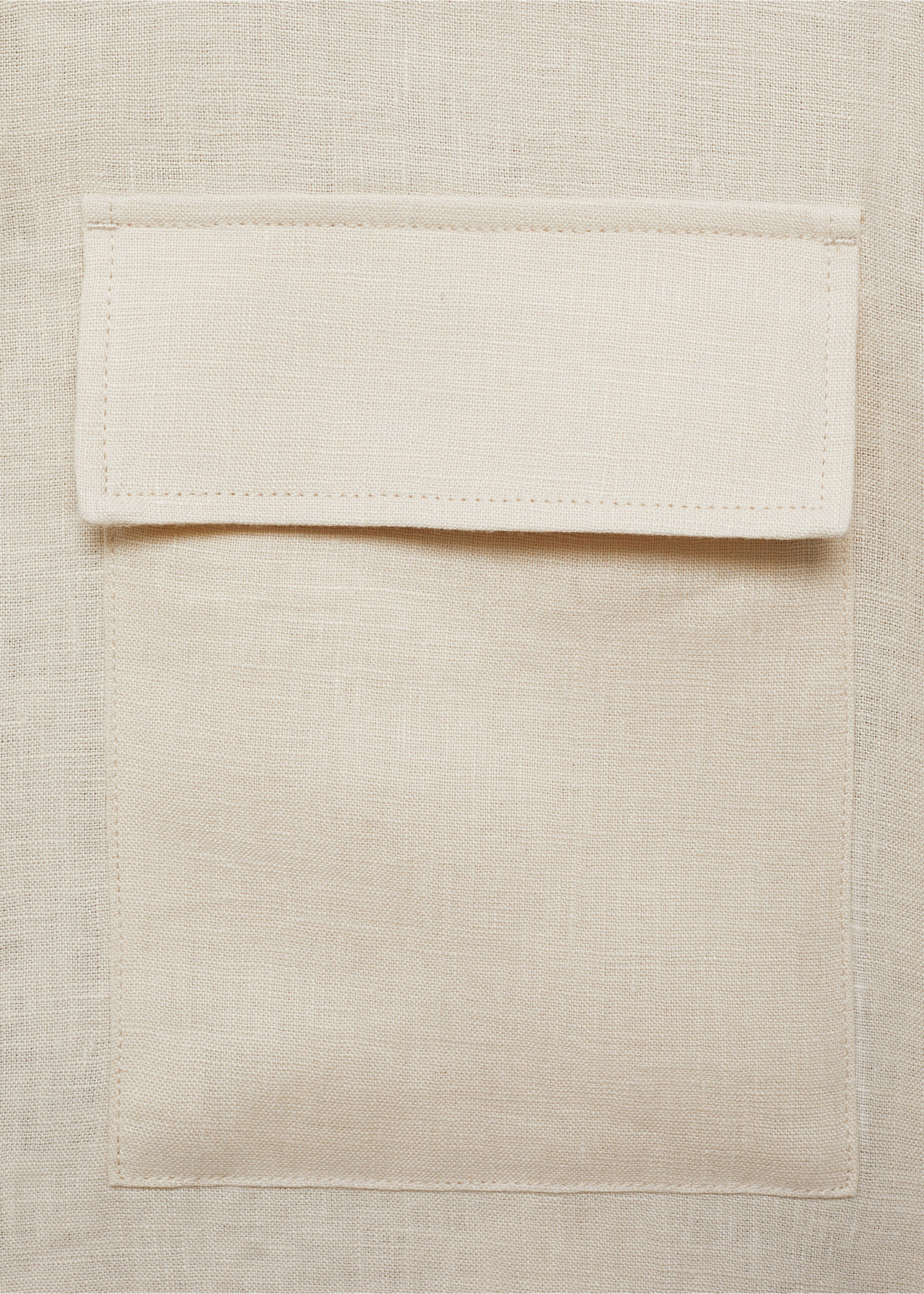 100% linen overshirt with pockets - Details of the article 0, Ivory White. Ref: 87015922-00.