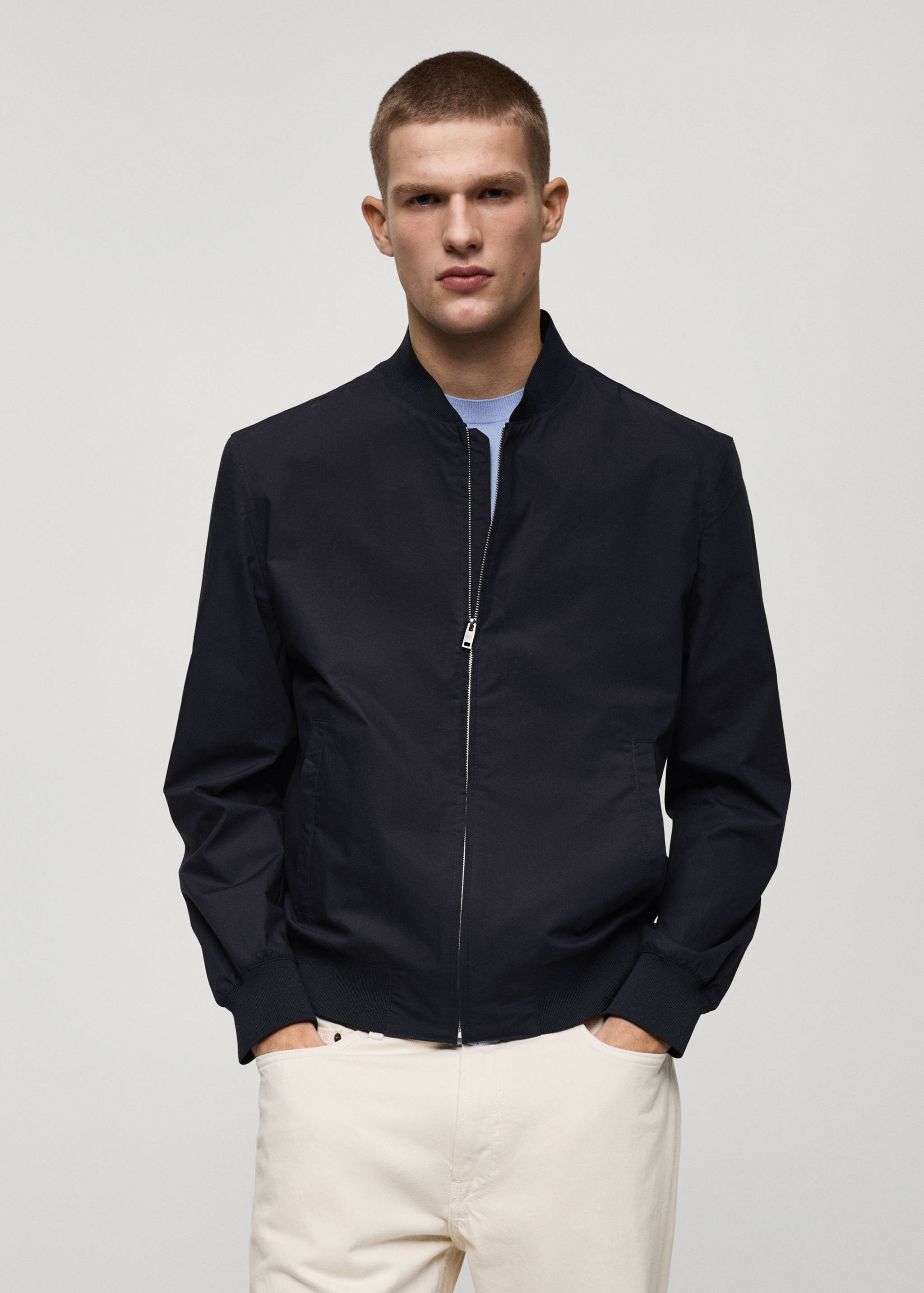 100% cotton bomber jacket - Medium plane
